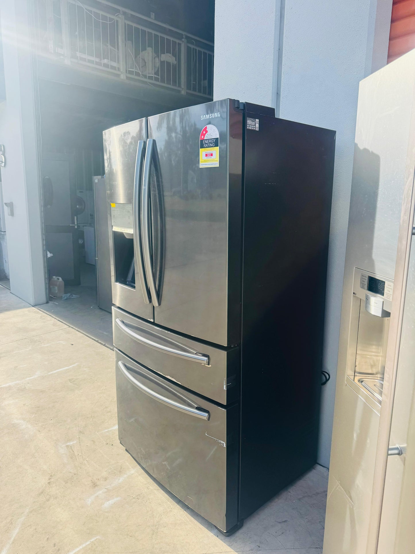SAMSUNG FRENCH DOOR 680 LITRES FRIDGE FREEZER