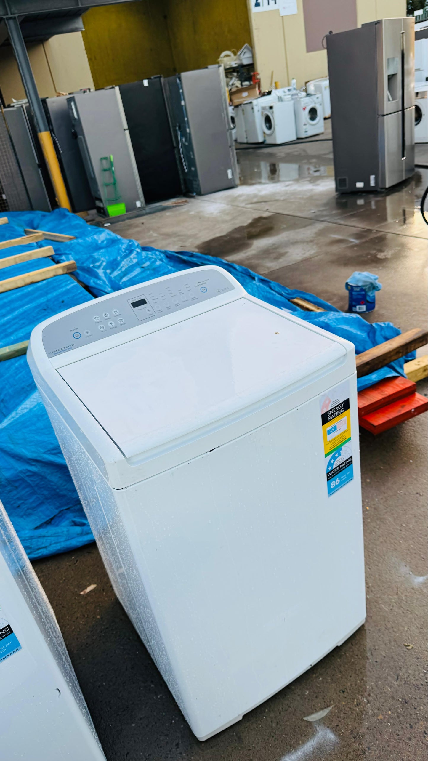 FISHER AND PAYKEL 7KGS TOP LOADER WASHING MACHINE