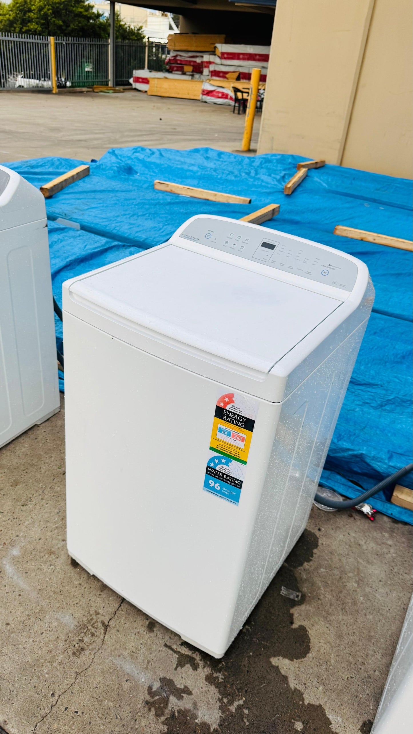 FISHER AND PAYKEL 8.5KGS TOP LOADER WASHING MACHINE