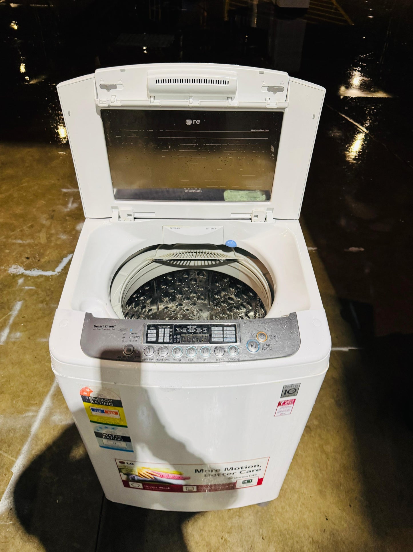 LG 6.5KGS TOP LOADER WASHING MACHINE