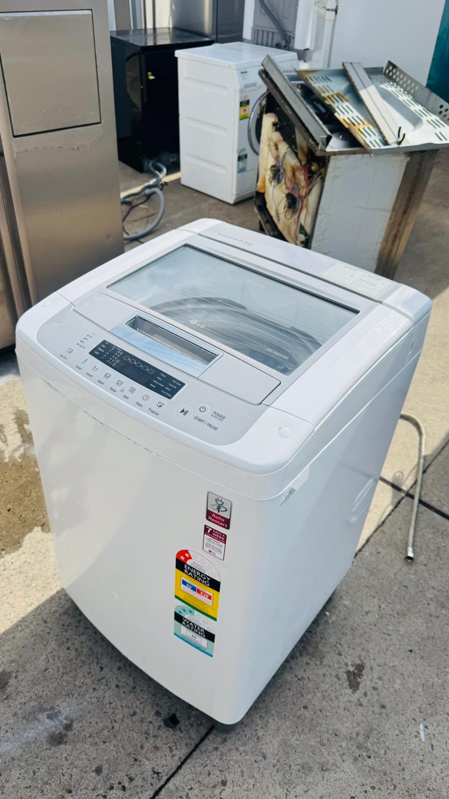 LG 6.5KGS TOP LOADER WASHING MACHINE