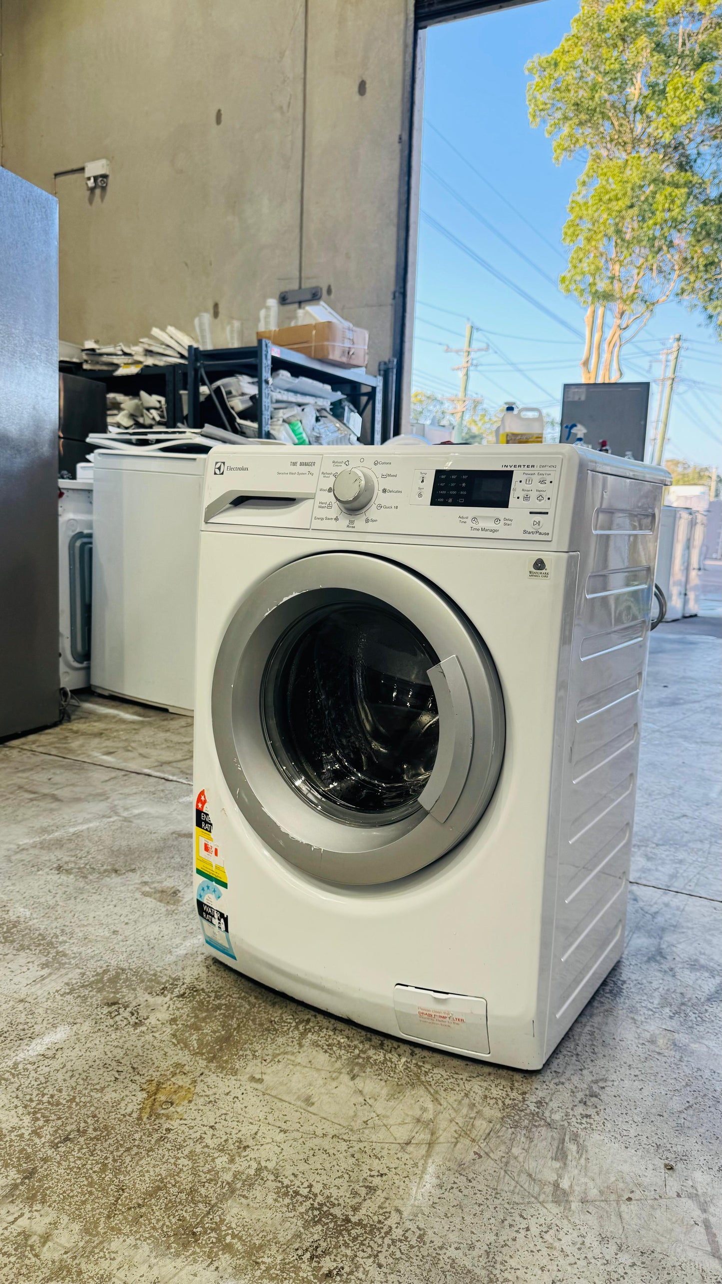 ELECTROLUX 7KGS FRONT LOADER WASHING MACHINE