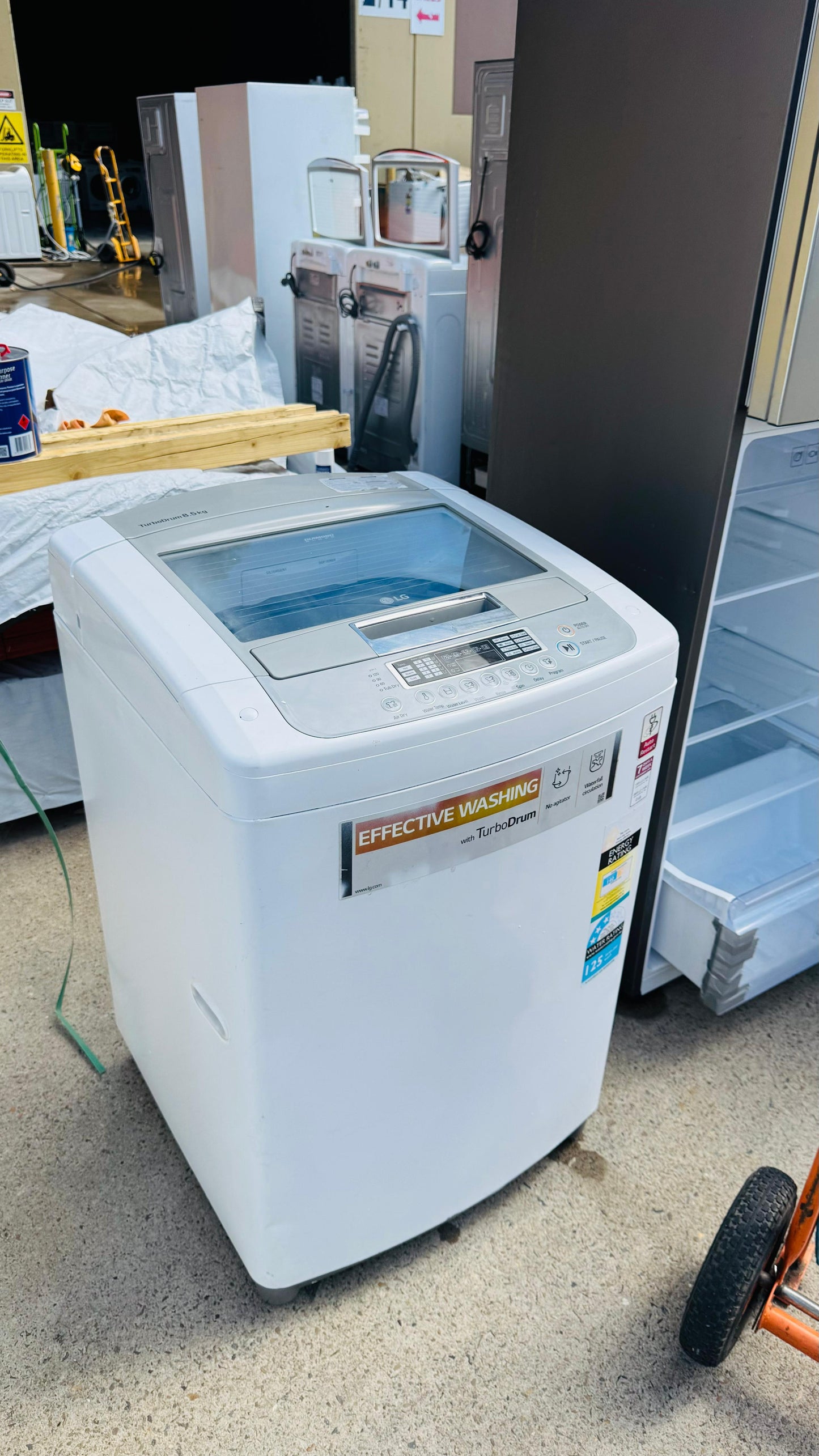 LG 8.5KGS TOP LOADER WASHING MACHINE