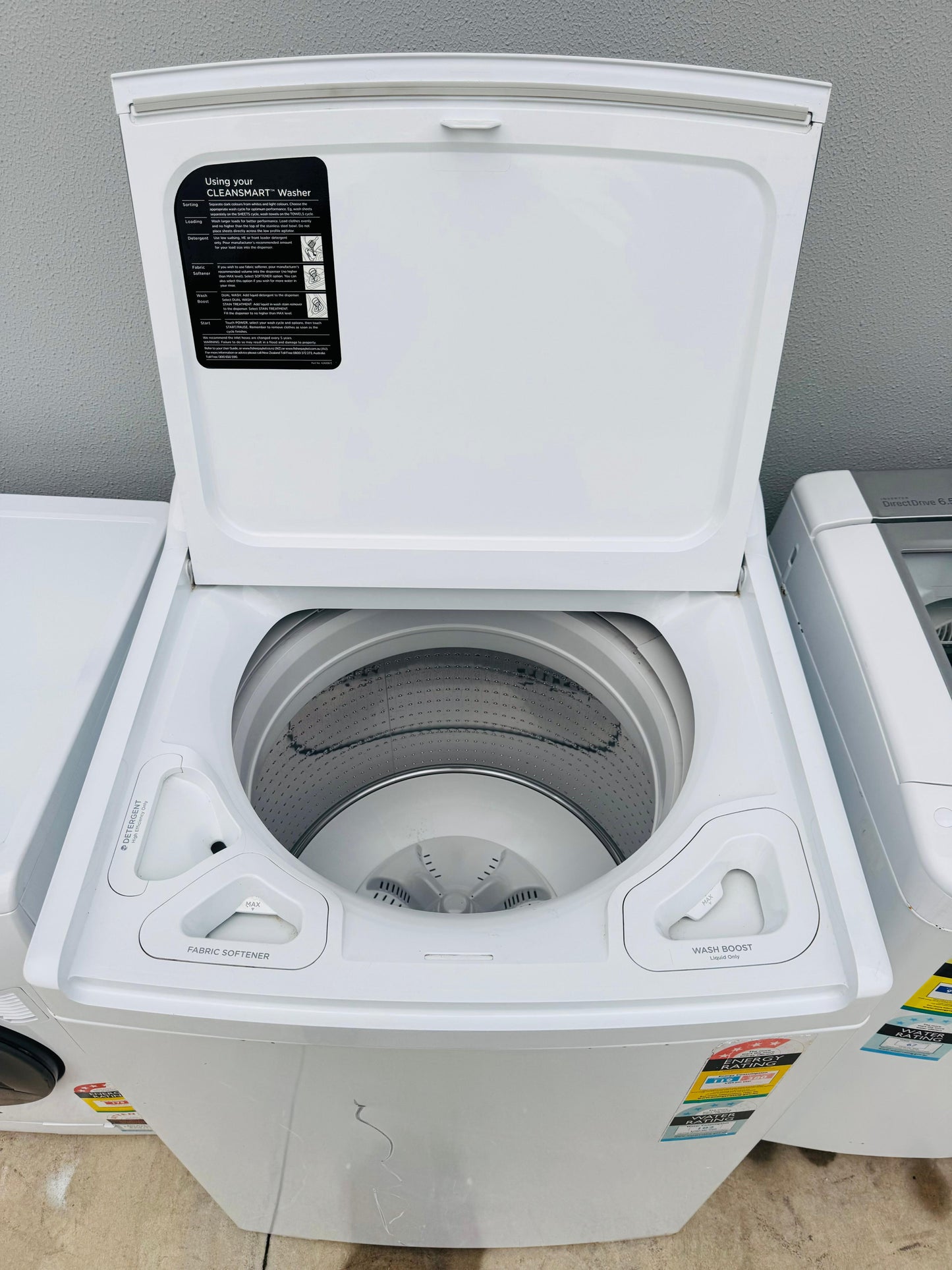 FISHER AND PAYKEL 10KGS TOP LOADER WASHING MACHINE