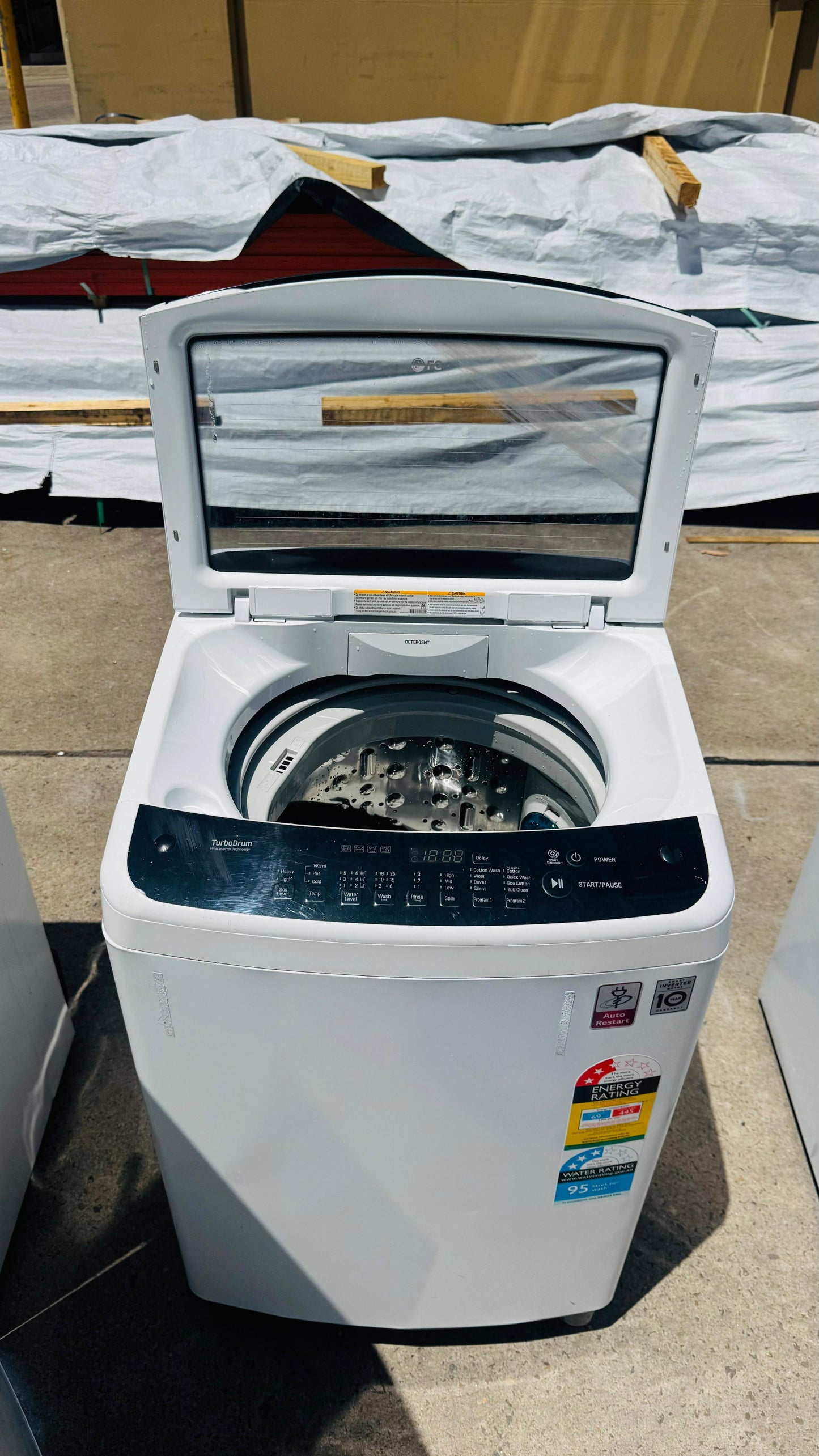 LG 6.5KGS TOP LOADER WASHING MACHINE