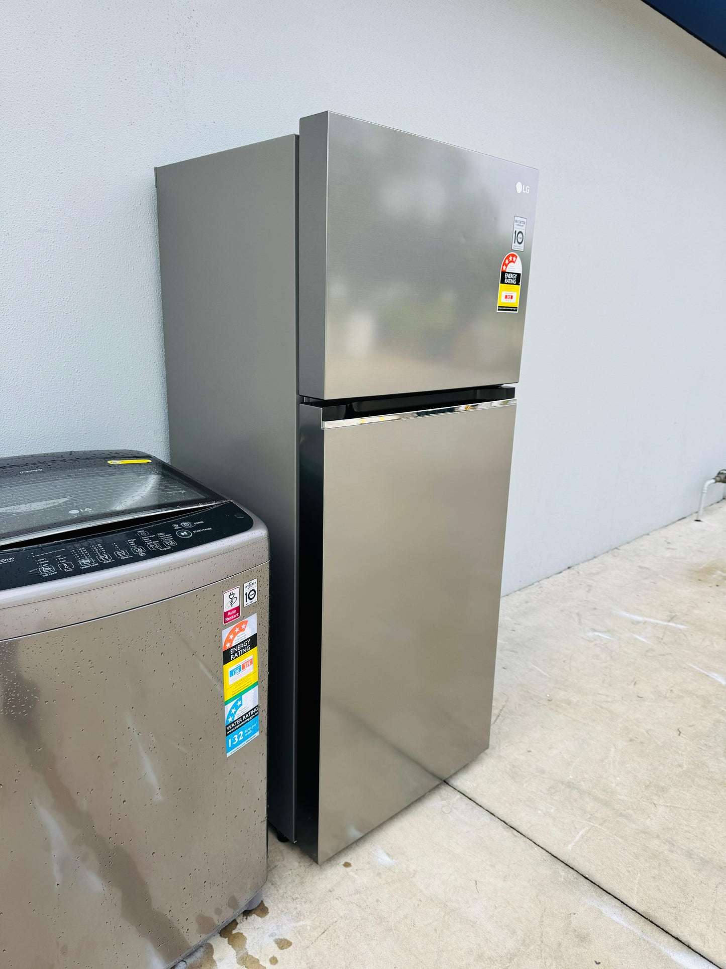 LG 375 LITRES FRIDGE FREEZER