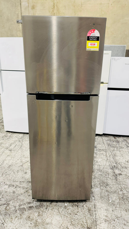 SAMSUNG 341 LITRES FRIDGE FREEZER