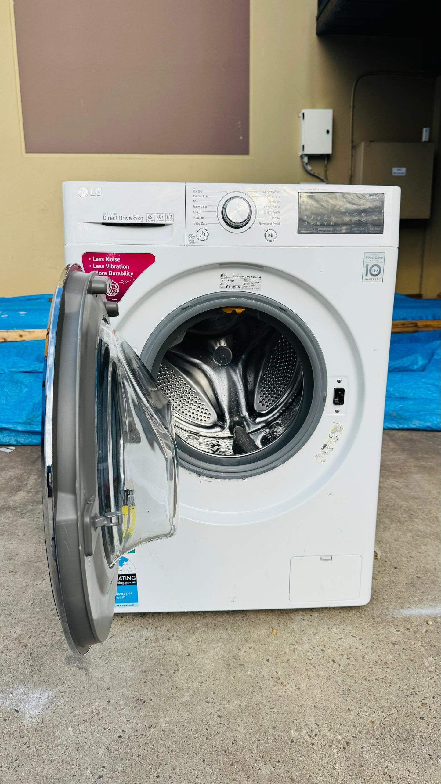 LG 8KGS FRONT LOADER WASHING MACHINE