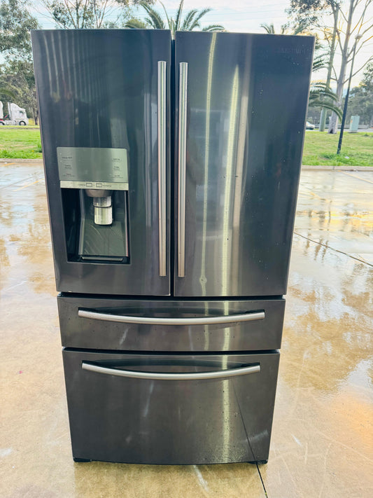 SAMSUNG FRENCH DOOR 680 LITRES FRIDGE FREEZER