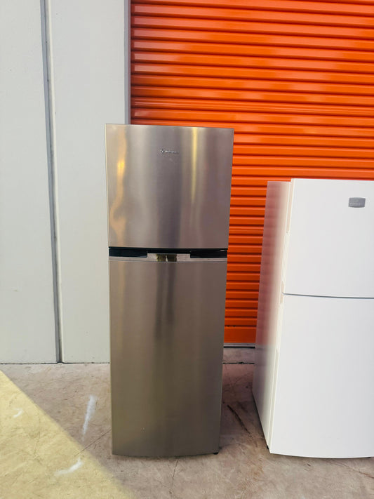 WESTINGHOUSE 276 LITRES FRIDGE FREEZER