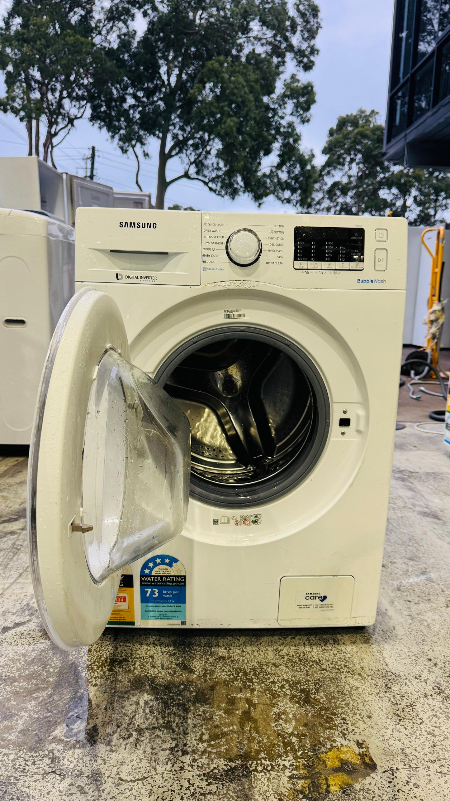SAMSUNG 8.5KGS FRONT LOADER WASHING MACHINE