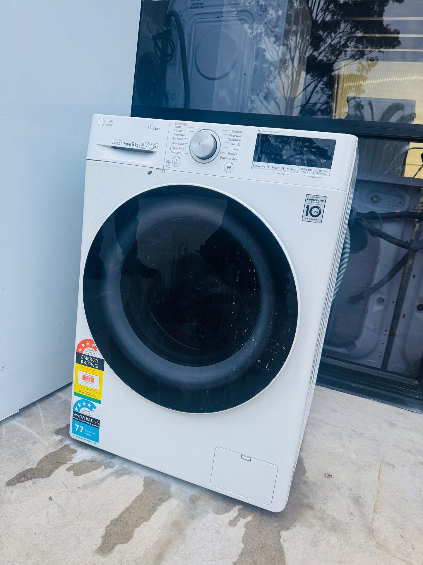 LG 9KGS FRONT LOADER WASHING MACHINE