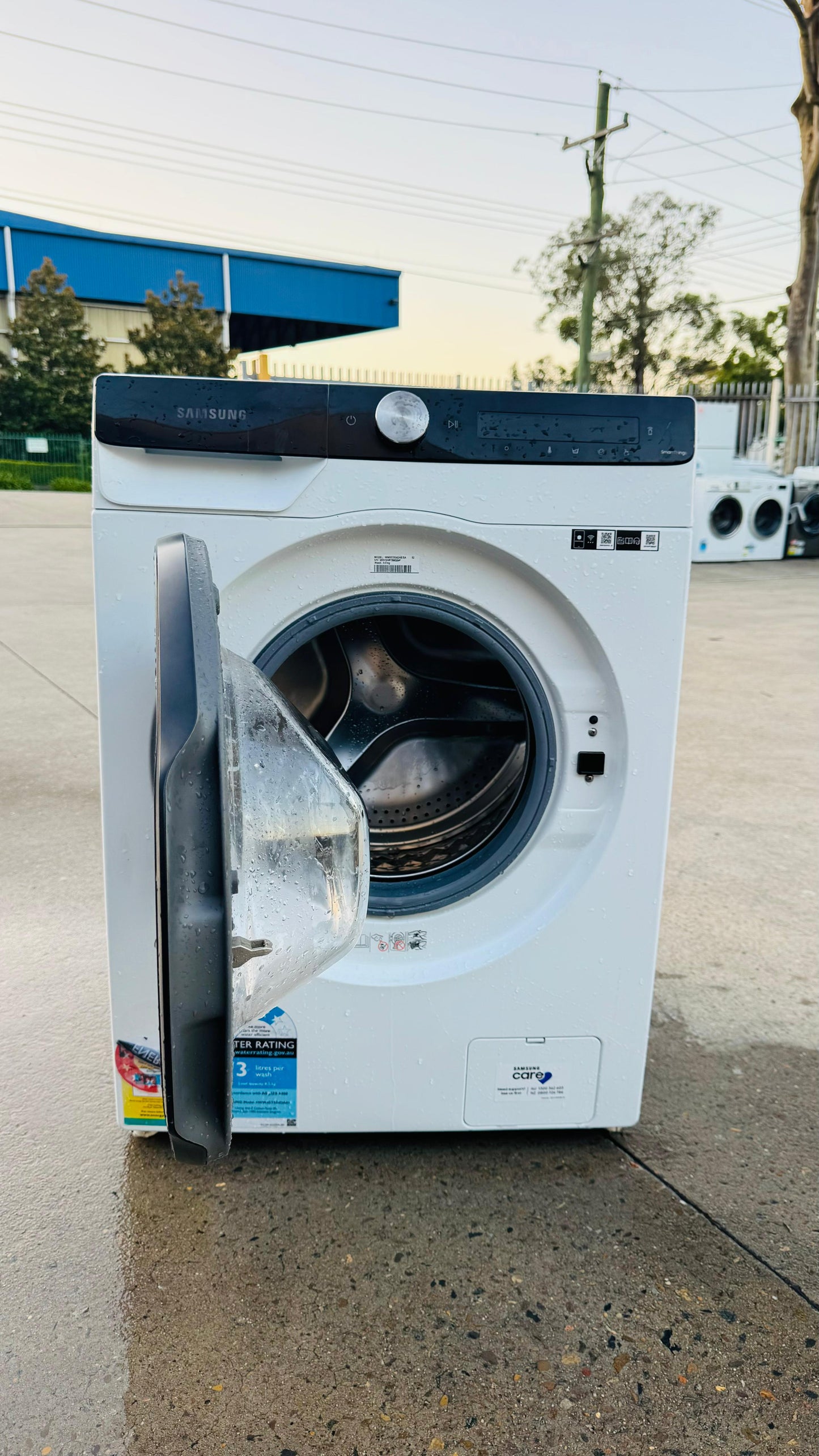 SAMSUNG 8.5KGS FRONT LOADER WASHING MACHINE