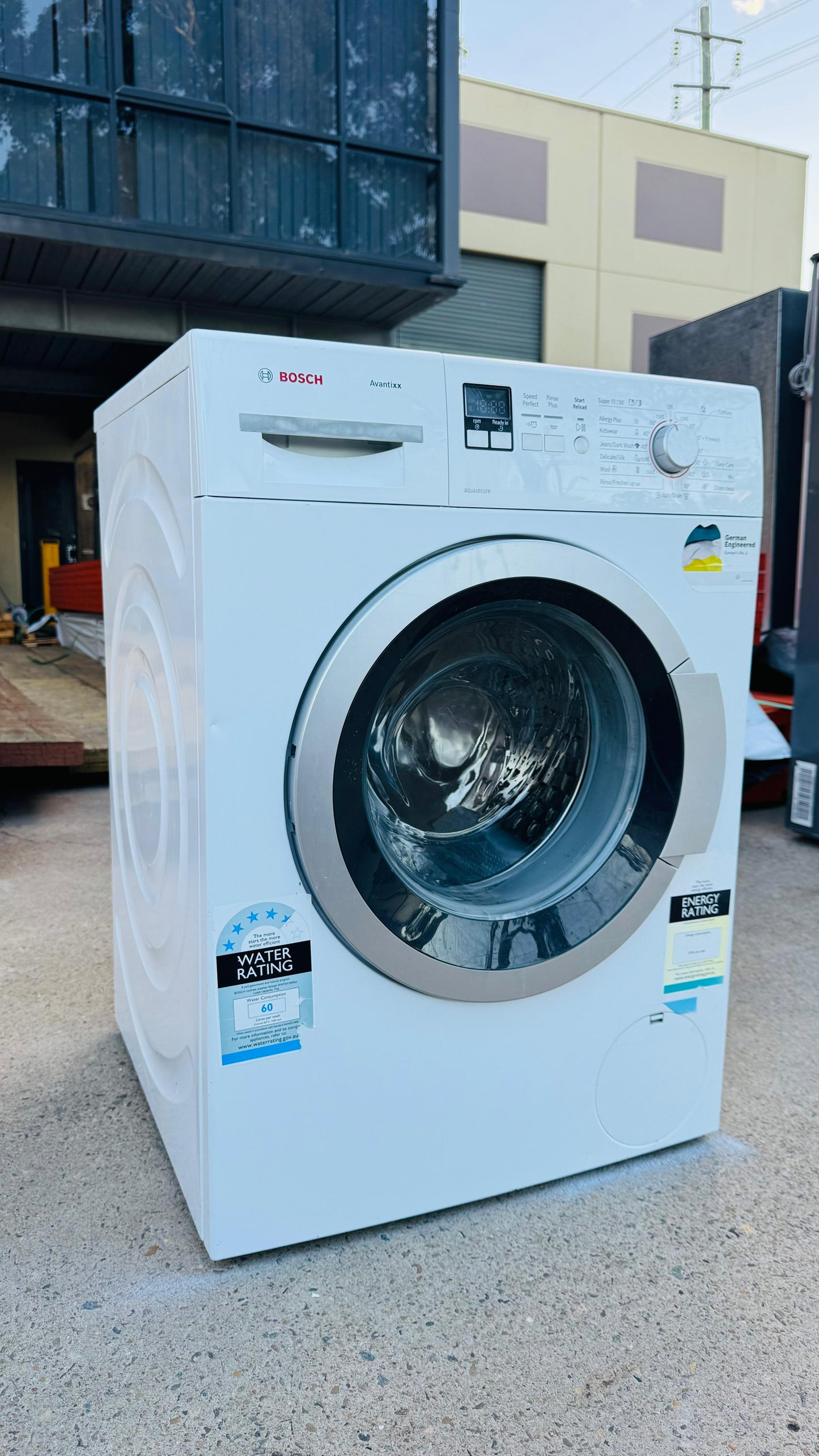 BOSCH 7KGS FRONT LOADER WASHING MACHINE