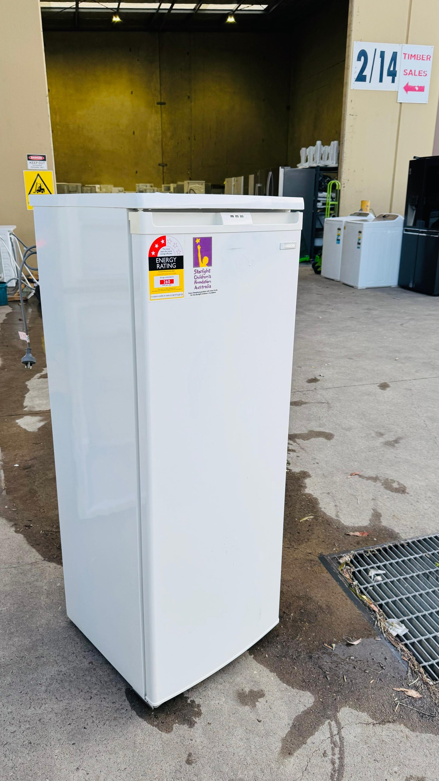 CHANGHONG 208 FREEZER ONLY