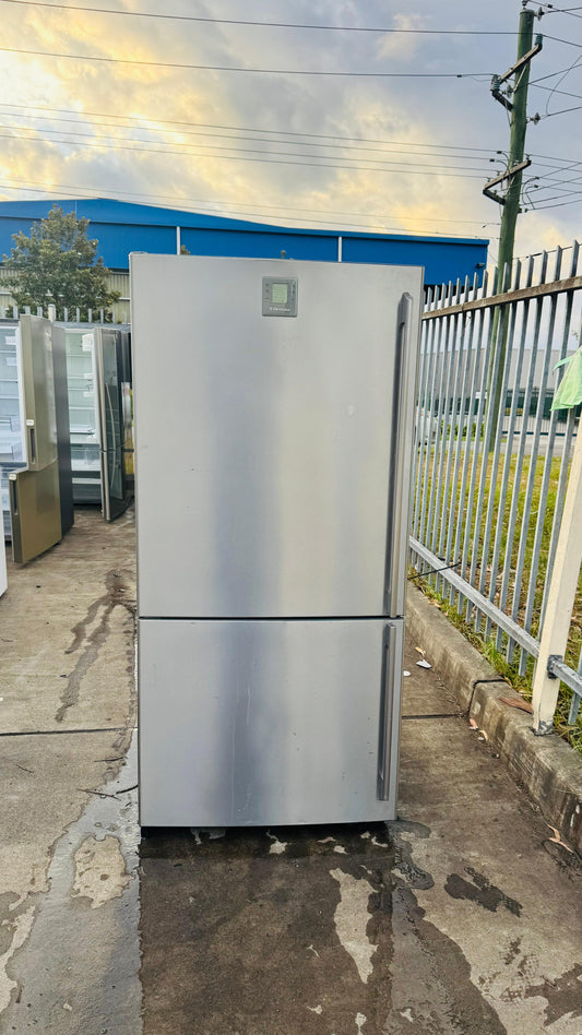 ELECTROLUX 510 LITRES FRIDGE FREEZER
