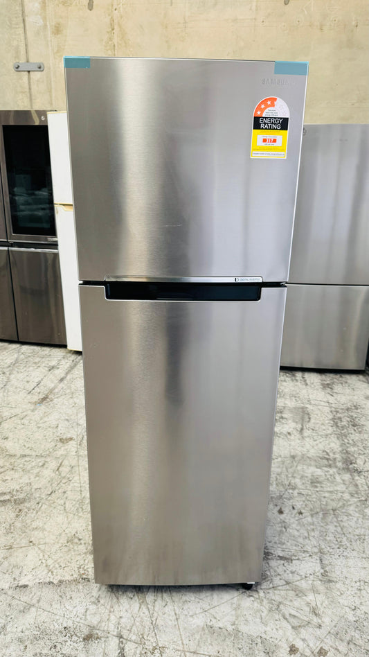 SAMSUNG 343 LITRES FRIDGE FREEZER