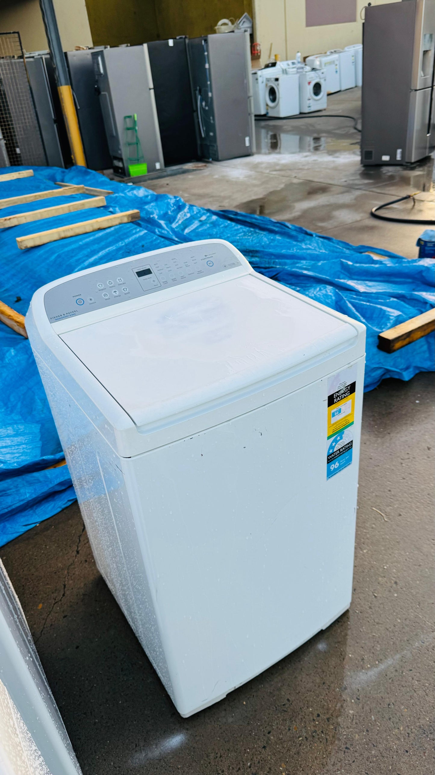 FISHER AND PAYKEL 8.5KGS TOP LOADER WASHING MACHINE