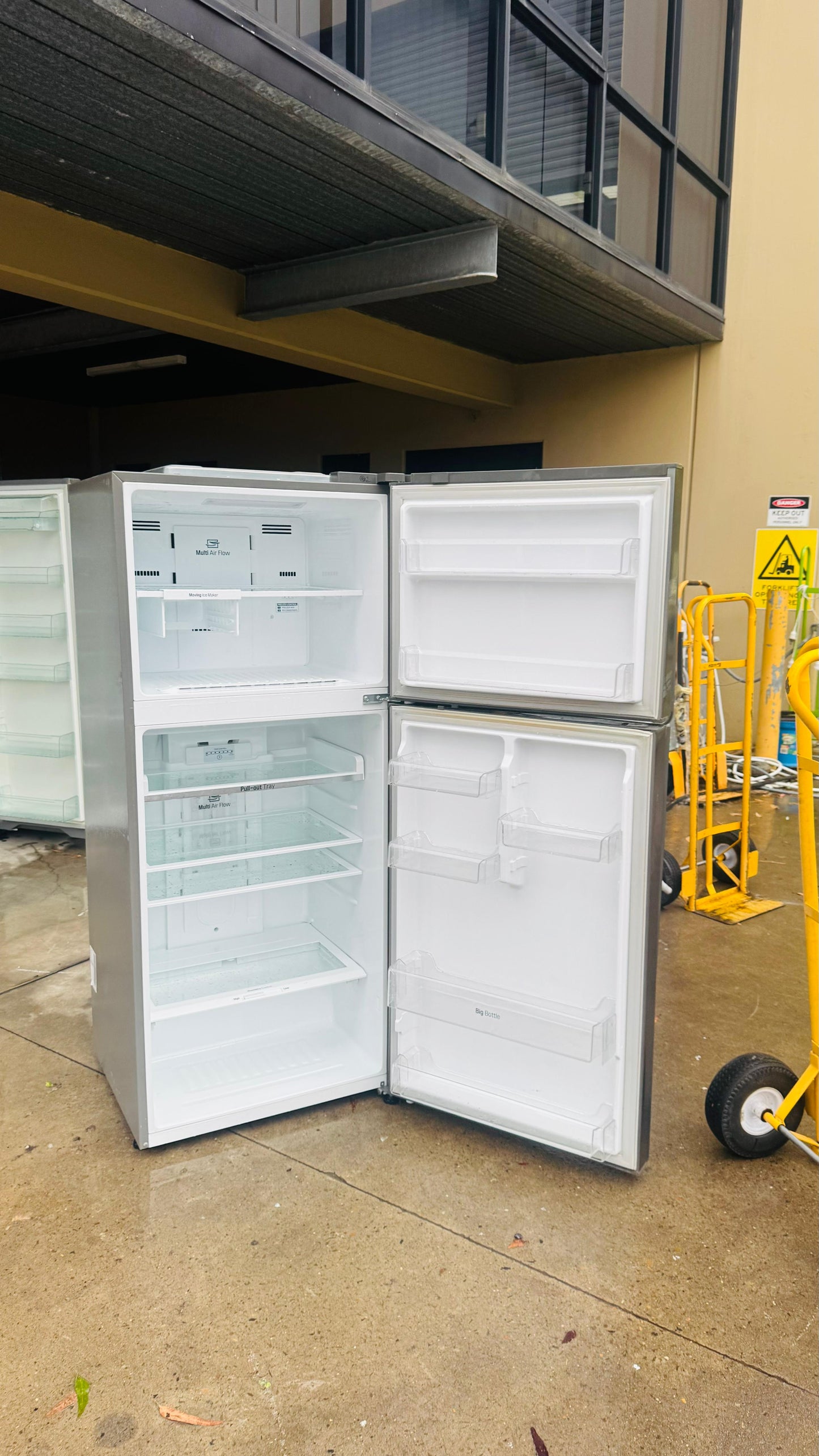 LG 442 LITRES FRIDGE FREEZER