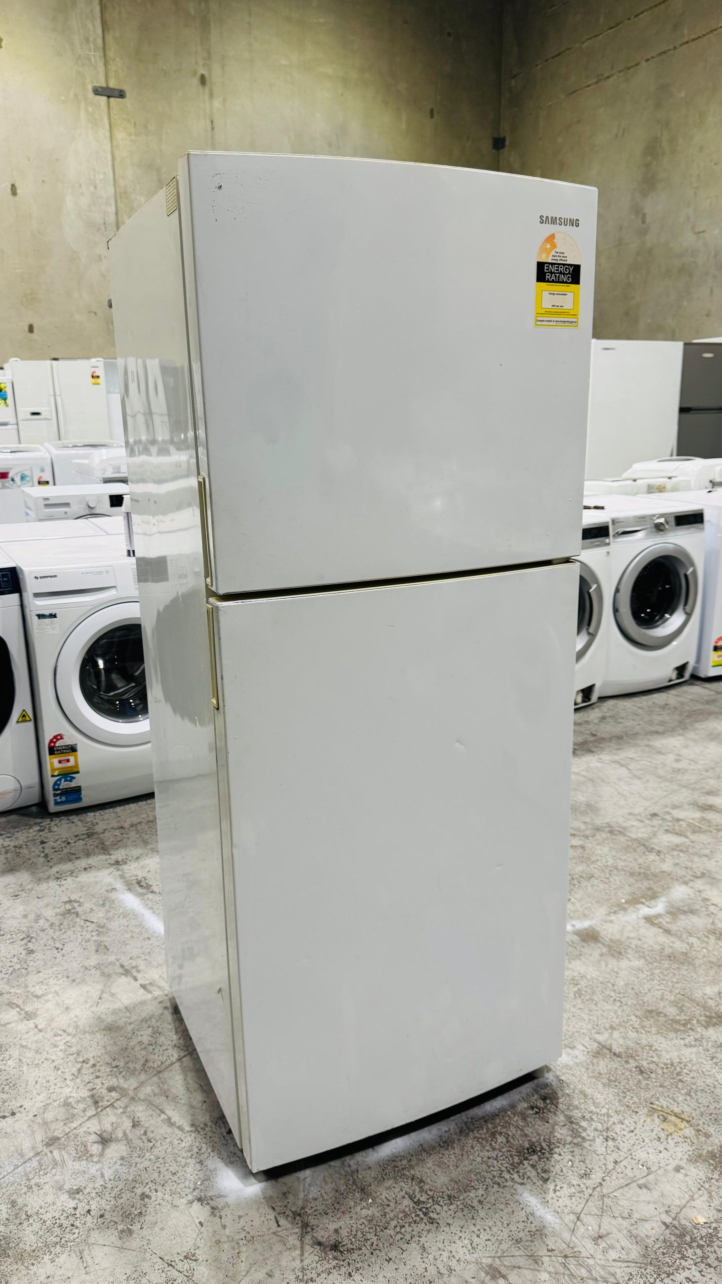 SAMSUNG 365 LITRES FRIDGE FREEZER