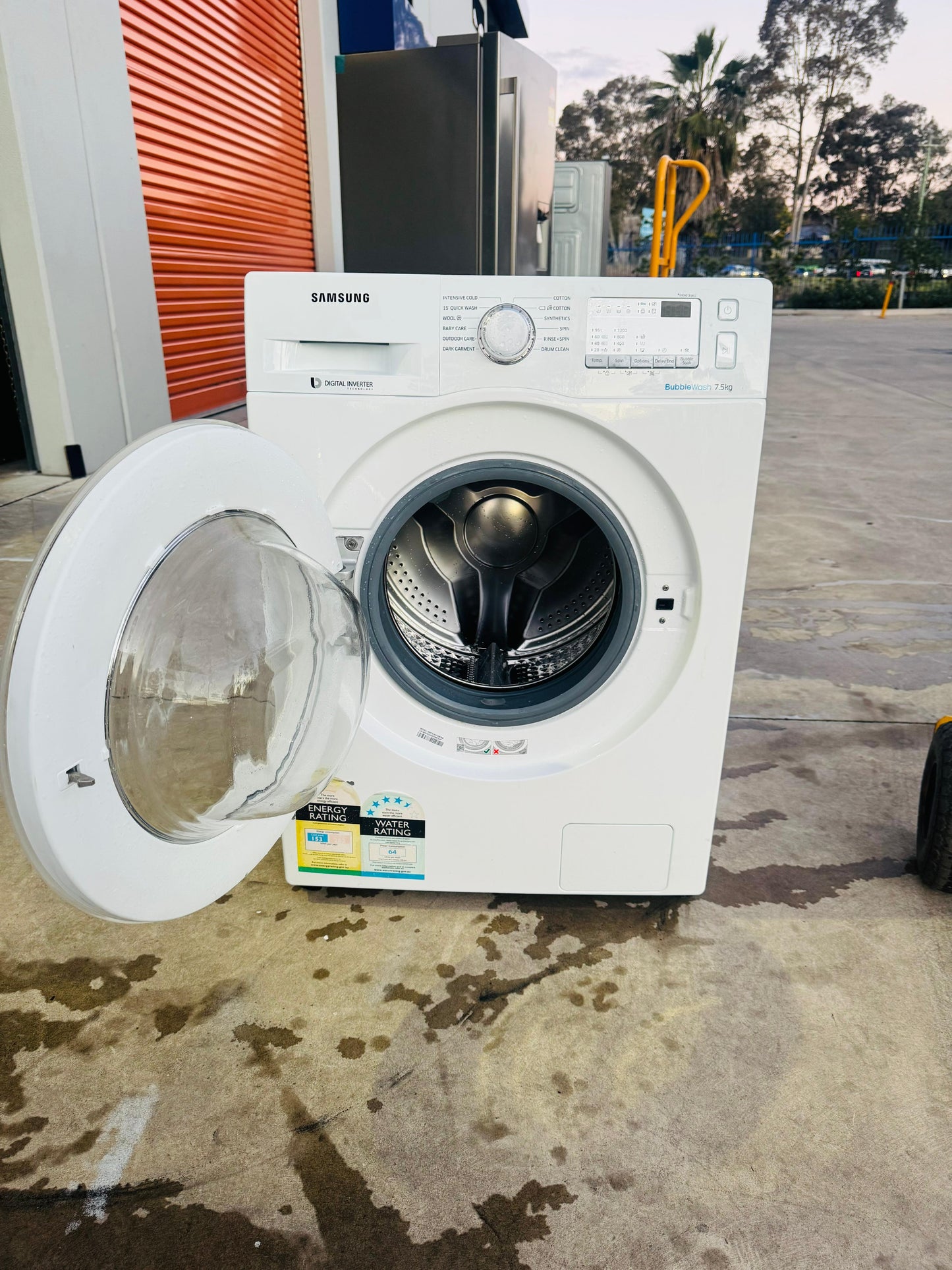 SAMSUNG 7.5 KGS FRONT LOADER WASHING MACHINE