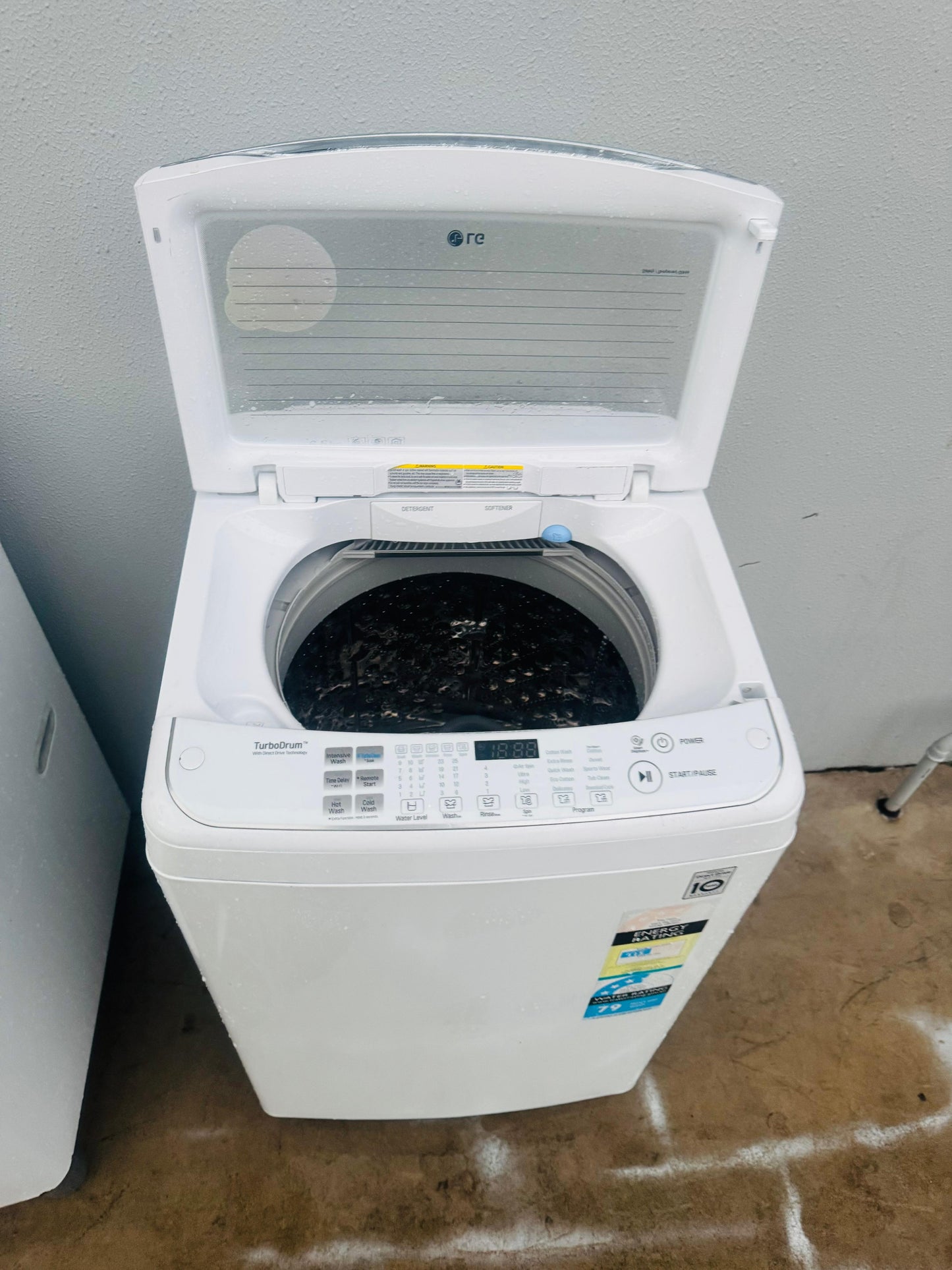 LG 6.5 KGS TOP LOADEE WASHING MACHINE