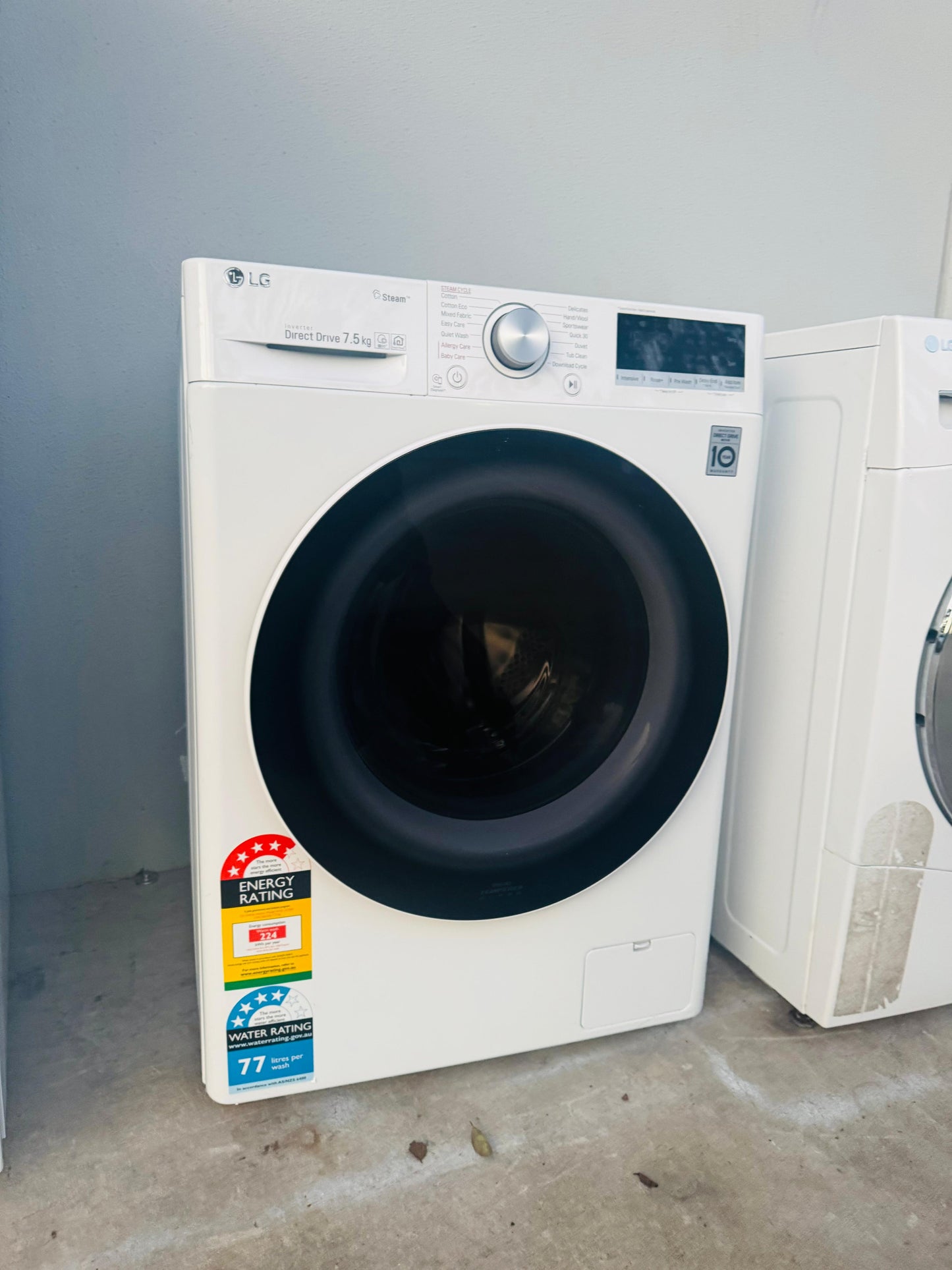 LG 7.5 KGS FRONT LOADER WASHING MACHINE