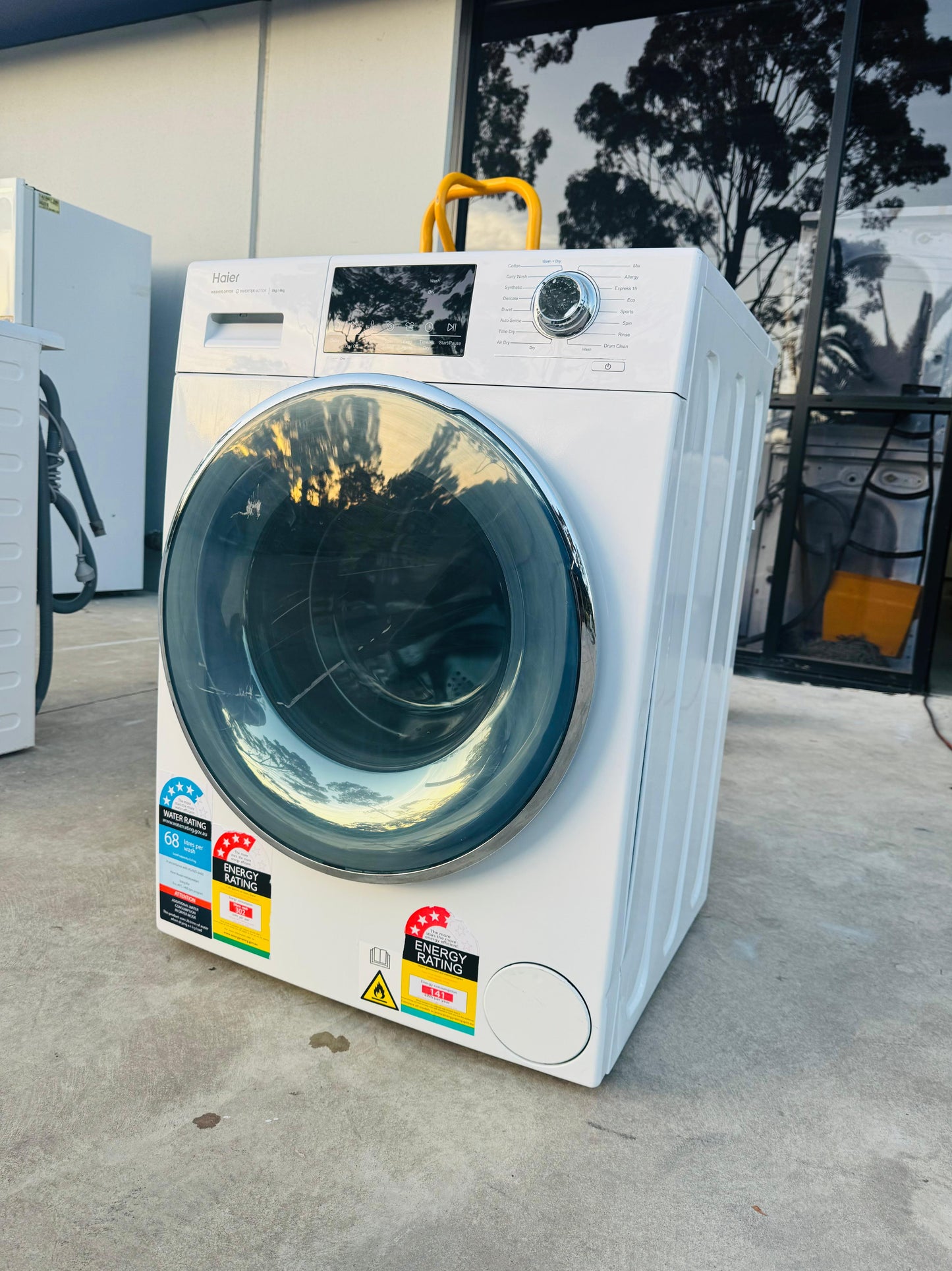 HAIER 8 KGS FRONT LOADER WASHING MACHINE