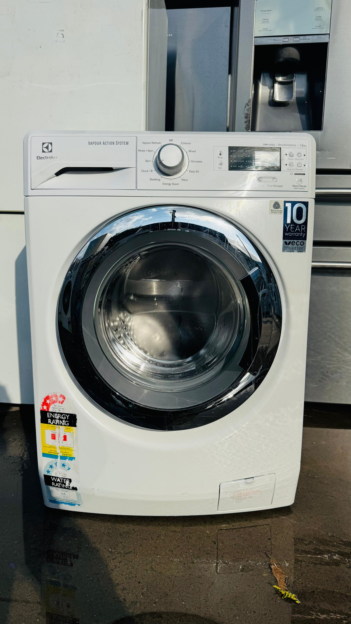 ELECTROLUX 7.5KGS FRONT LOADER WASHING MACHINE
