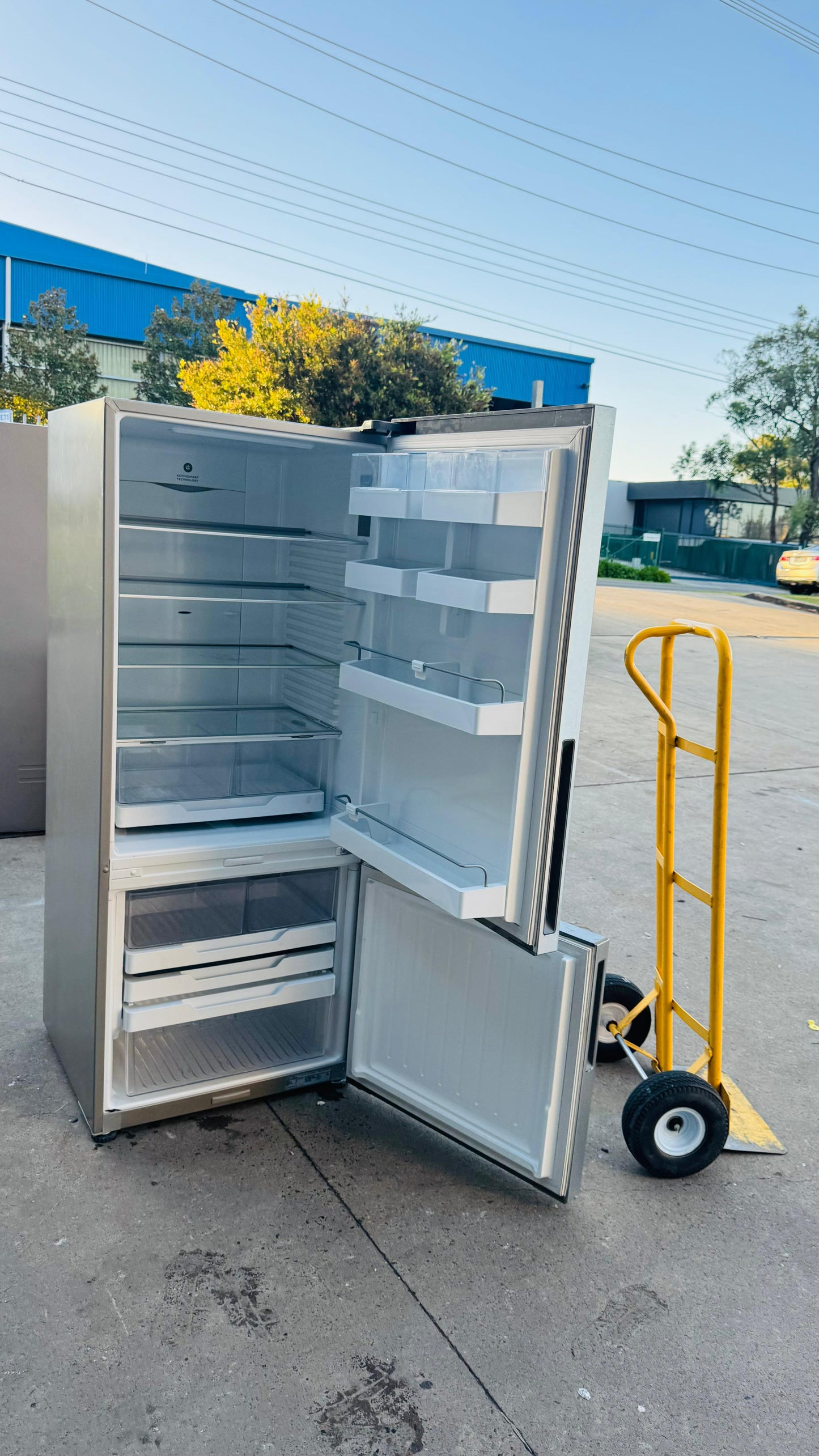 FISHER AND PAYKEL 442 LITRES FRIDGE FREEZER