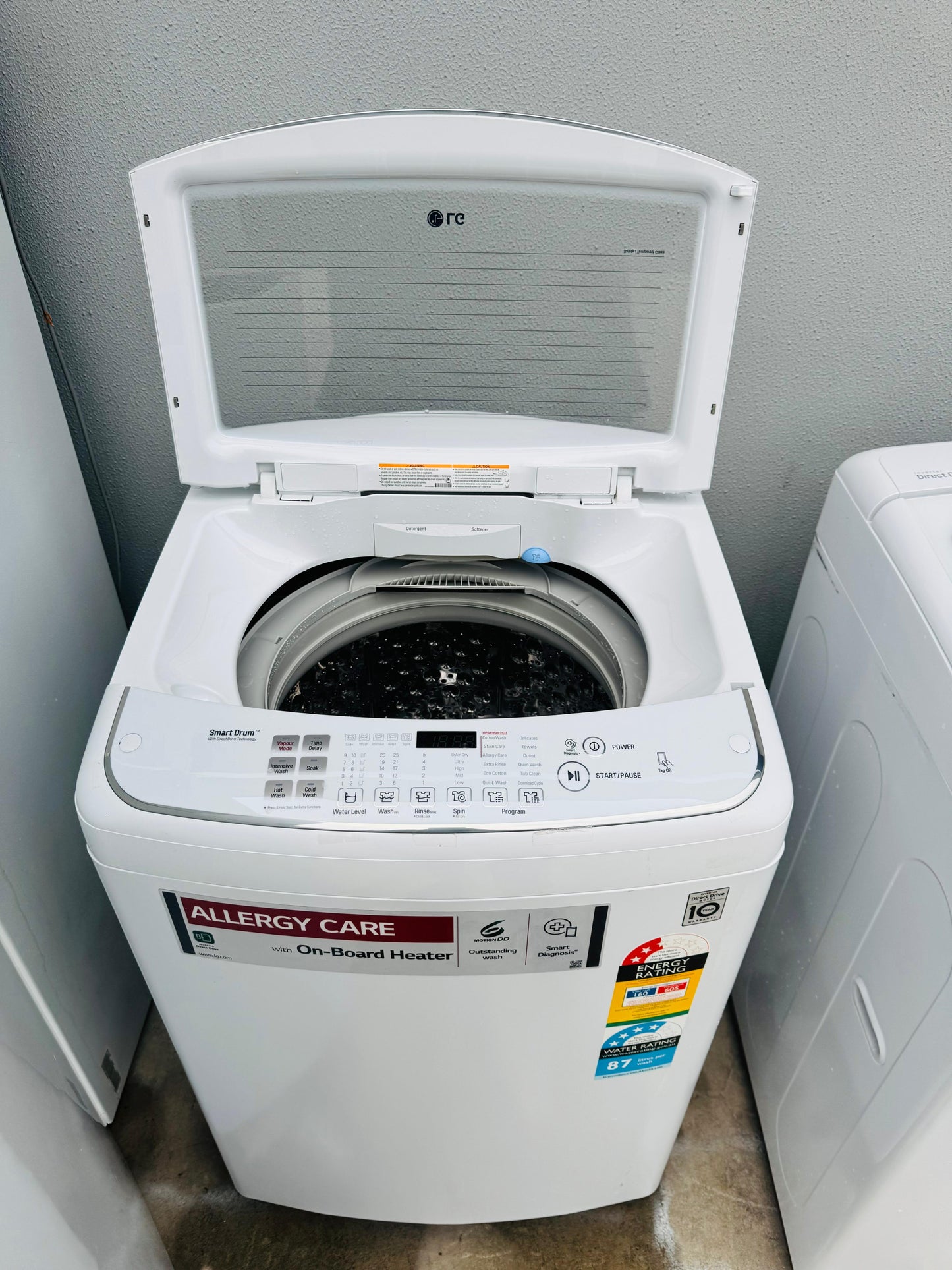 LG 8.5 KGS TOP LOADER WASHING MACHINE