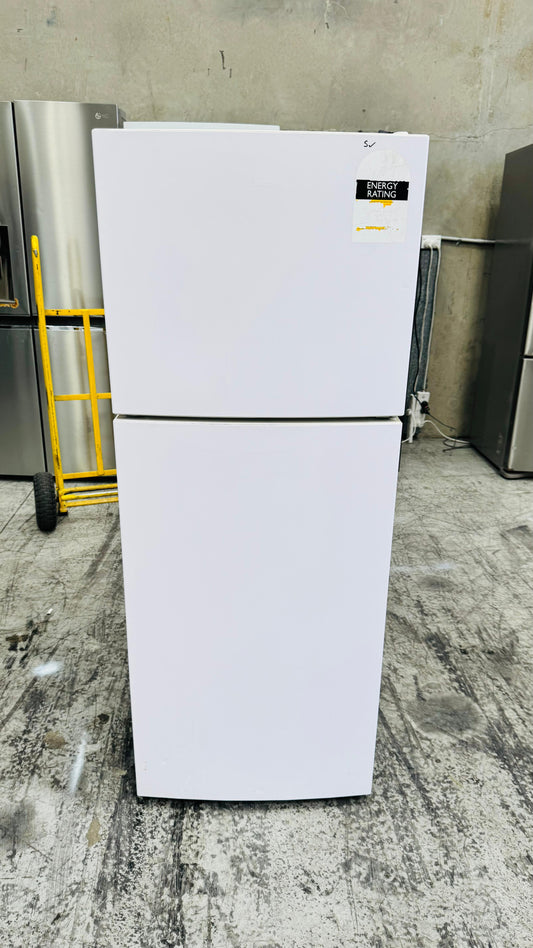 HAIER 224 LITRES FRIDGE FREEZER