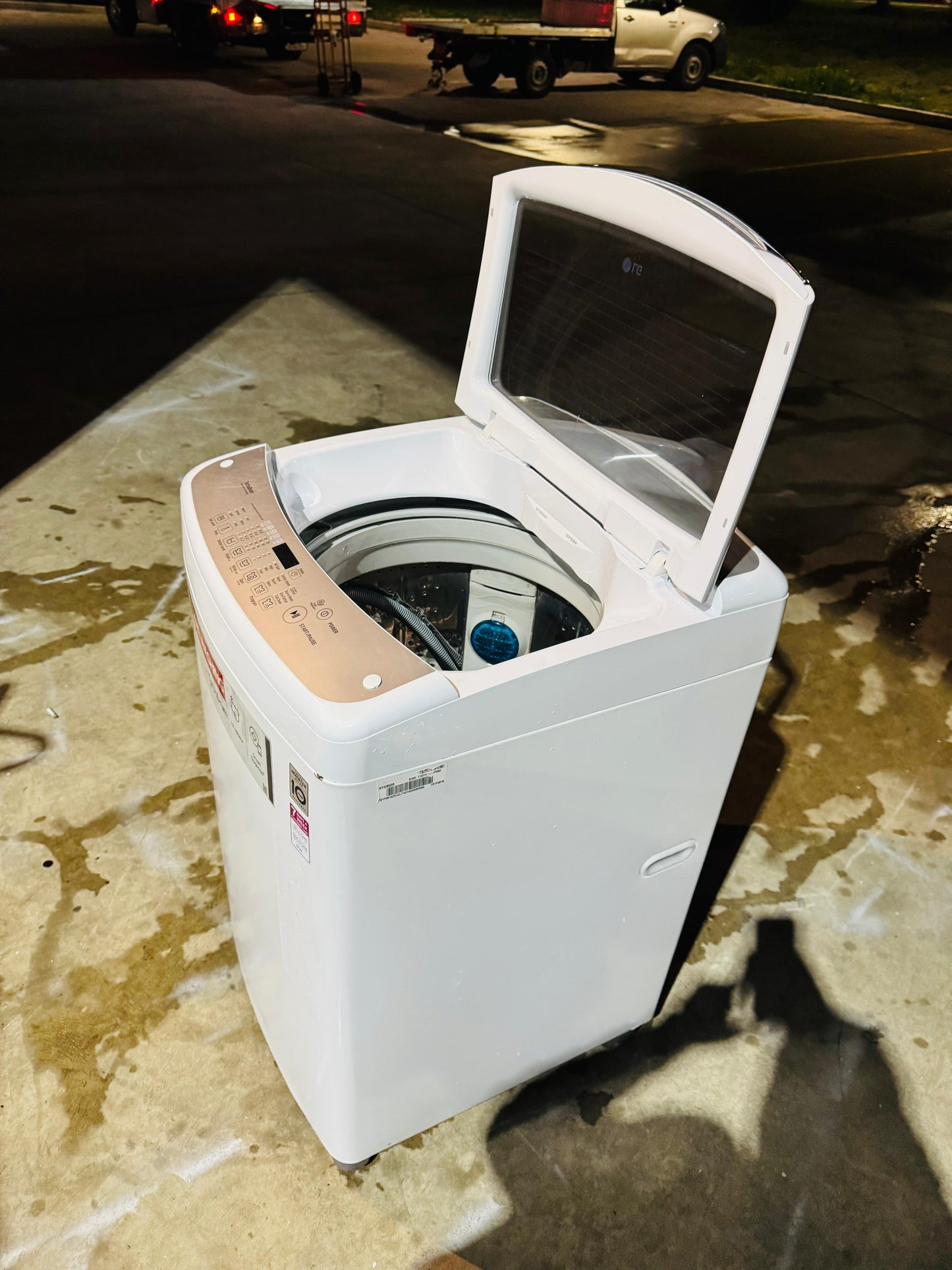 LG 8.5 KGS TOP LOADER WASHING MACHINE