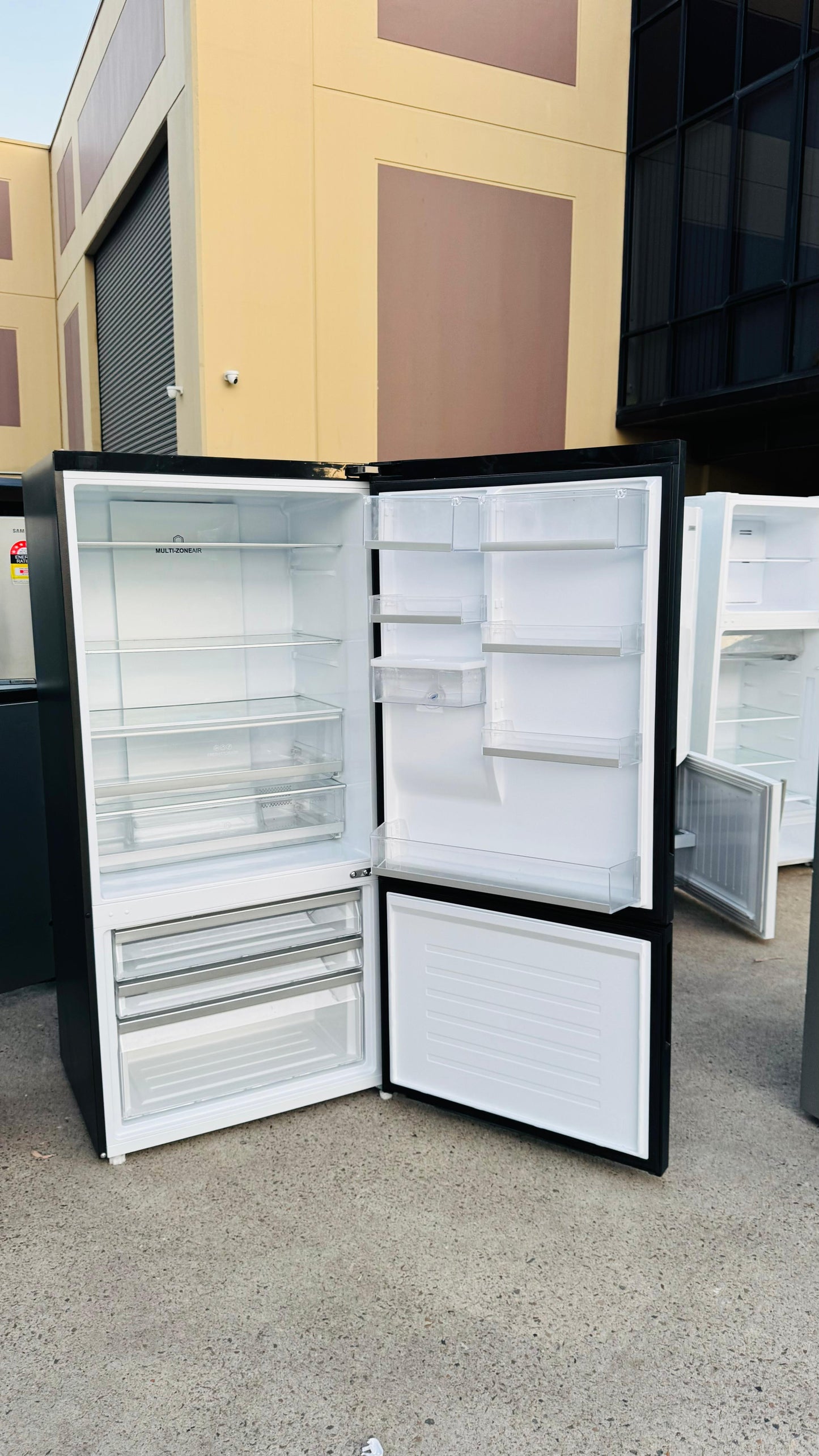 HAIER 493 LITRES FRIDGE FREEZER