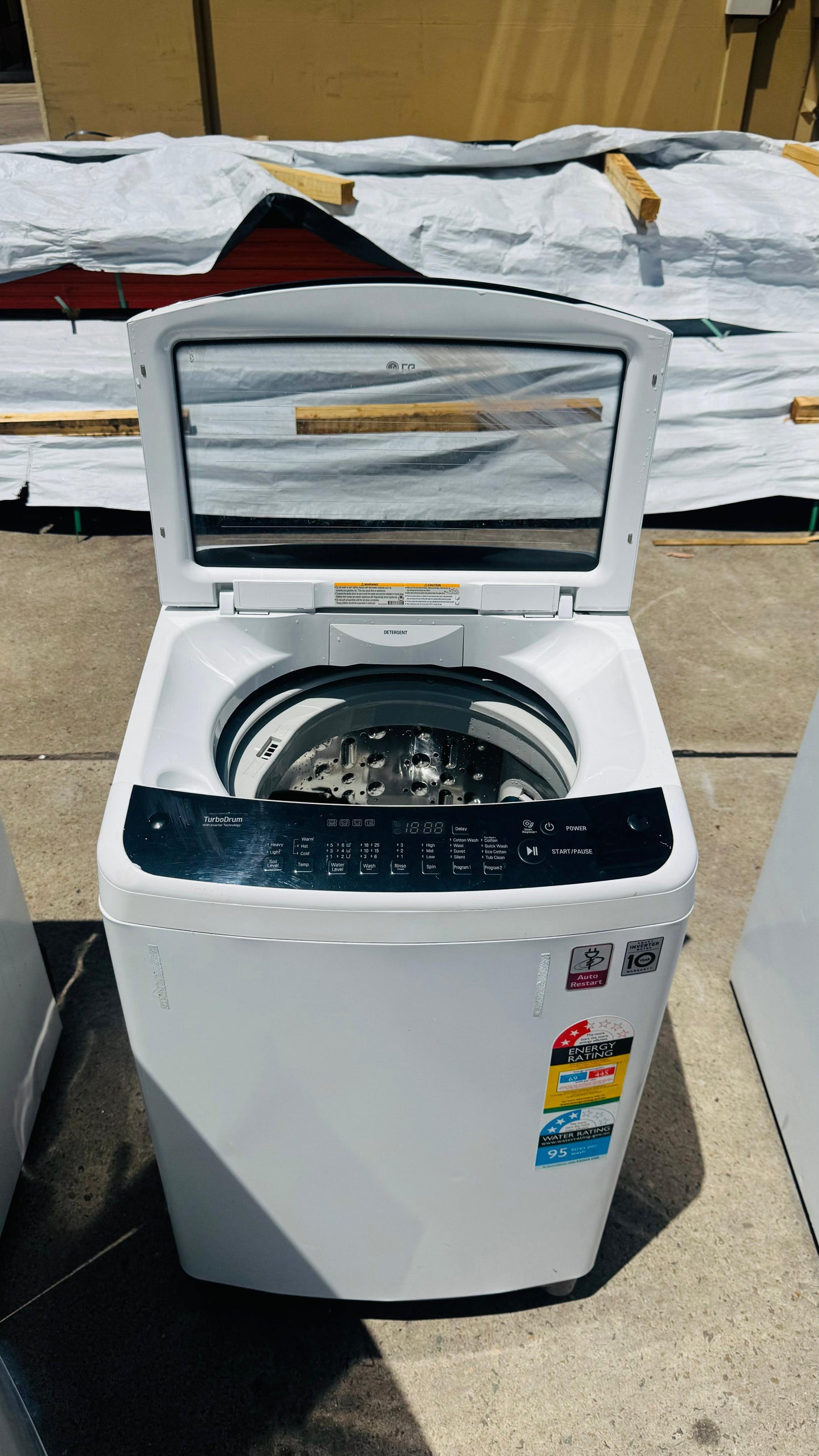 LG 6.5KGS TOP LOADER WASHING MACHINE