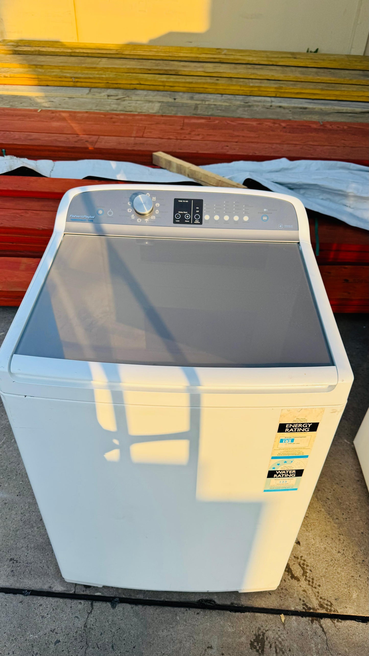 FISHER AND PAYKEL 10KGS TOP LOADER WASHING MACHINE