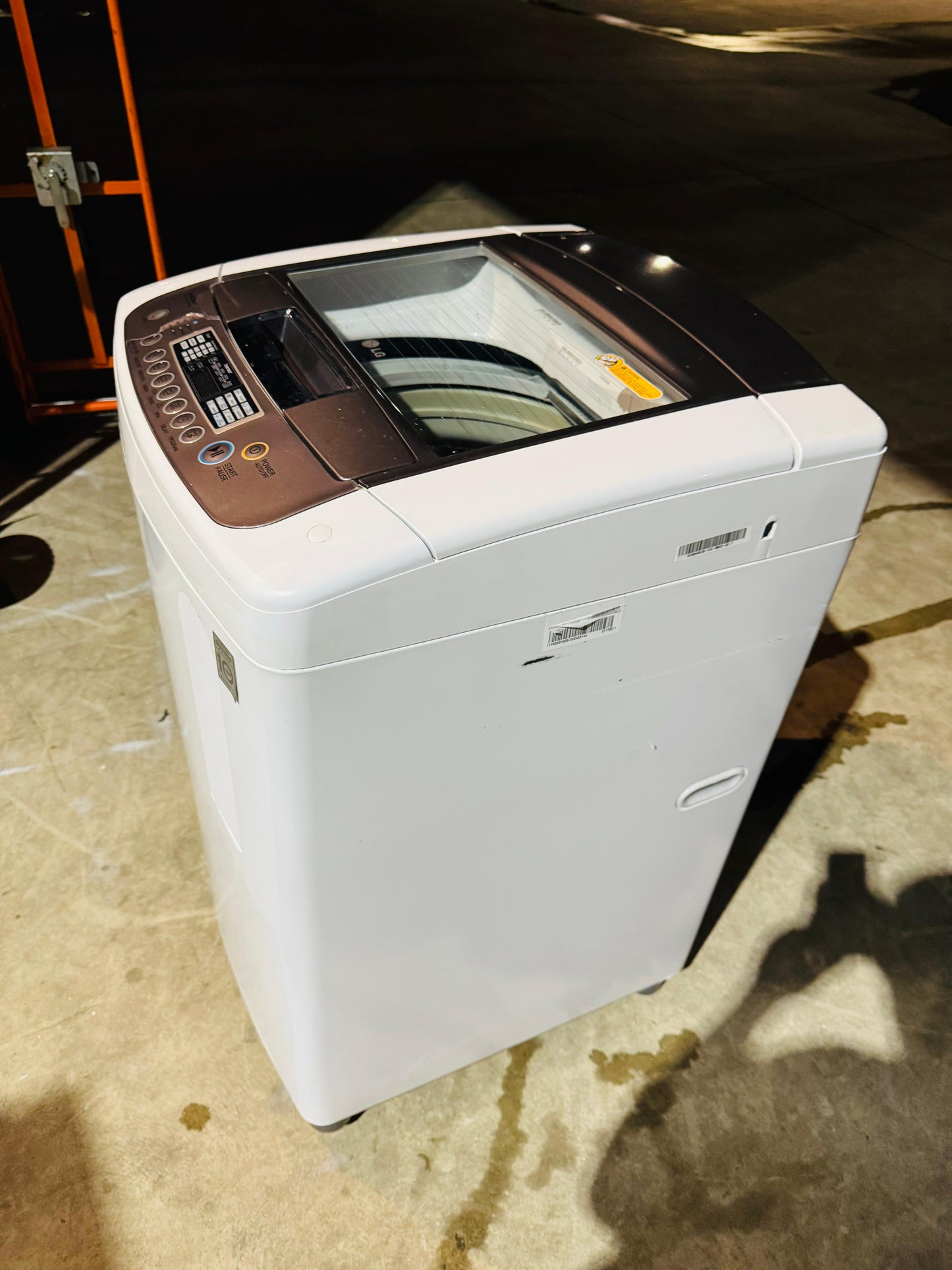 LG 9.5KGS TOP LOADER WASHING MACHINE