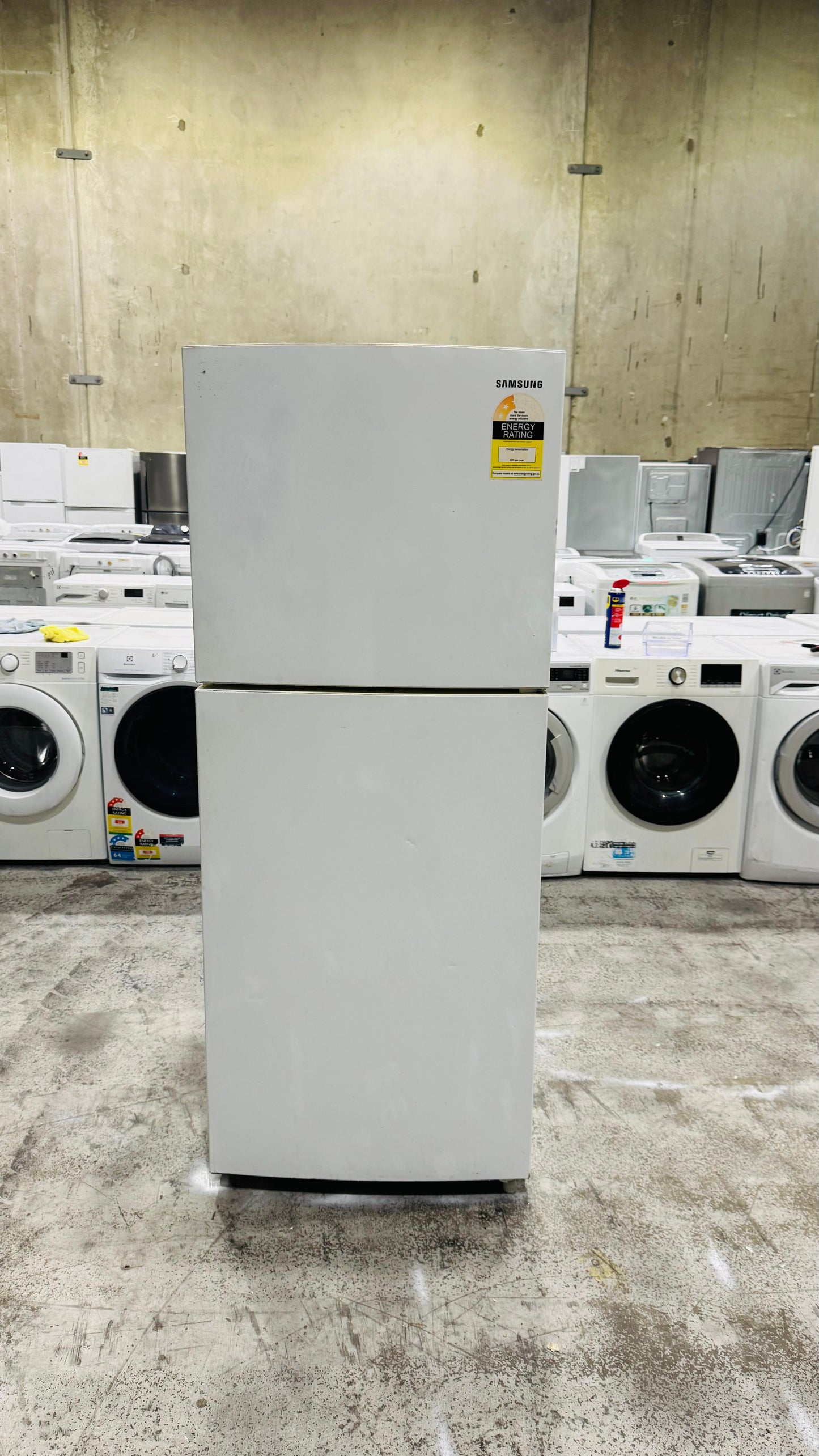 SAMSUNG 365 LITRES FRIDGE FREEZER