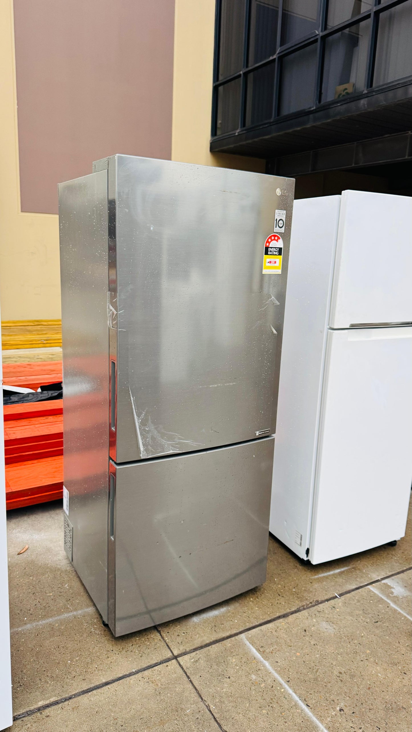 LG 450 LITRES FRIDGE FREEZER