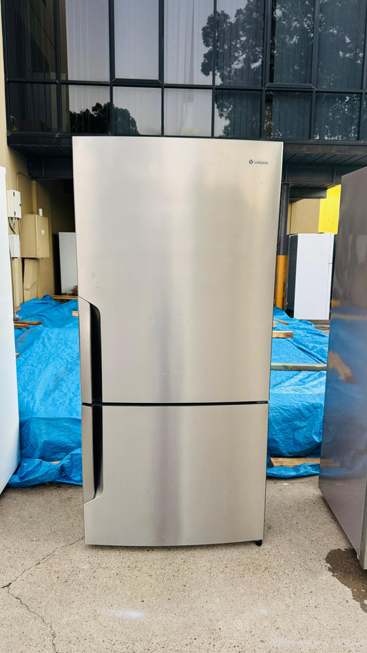 WESTINGHOUSE 529 LITRES FRIDGE FREEZER