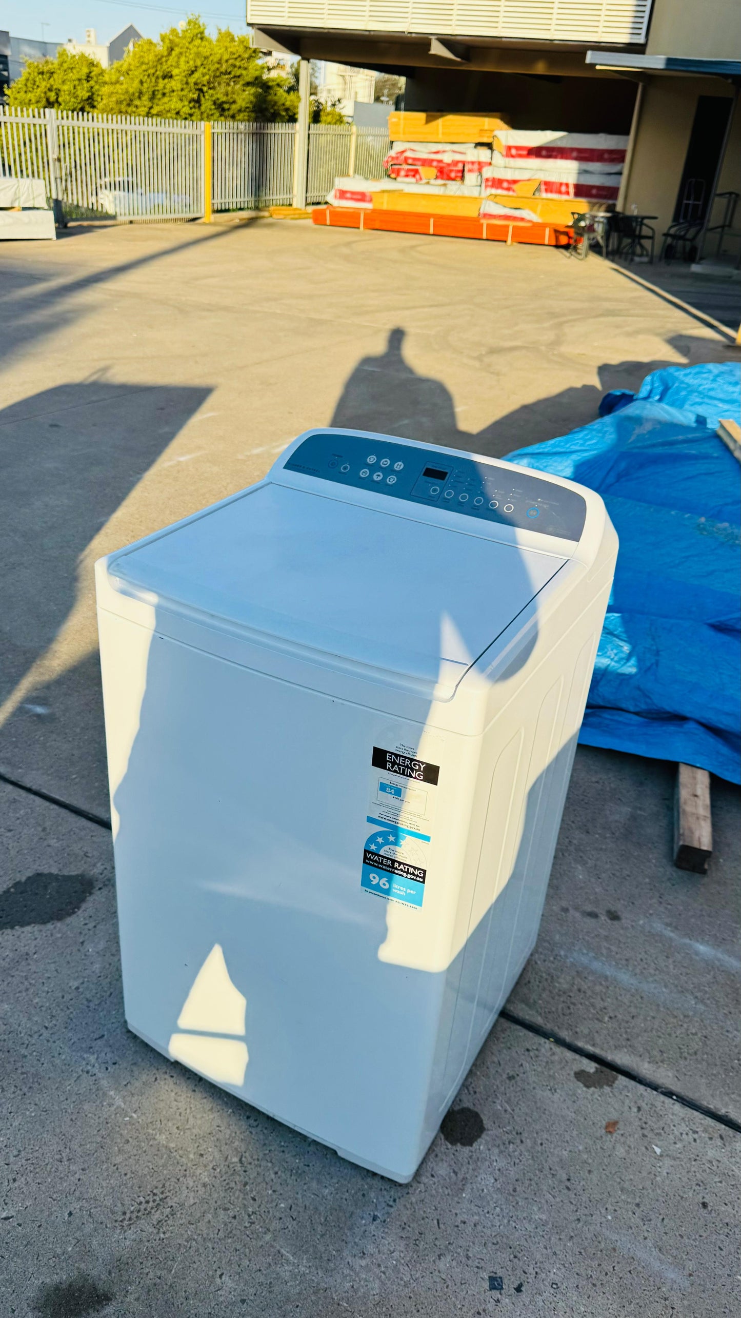 FISHER AND PAYKEL 8.5KGS TOP LOADER WASHING MACHINE