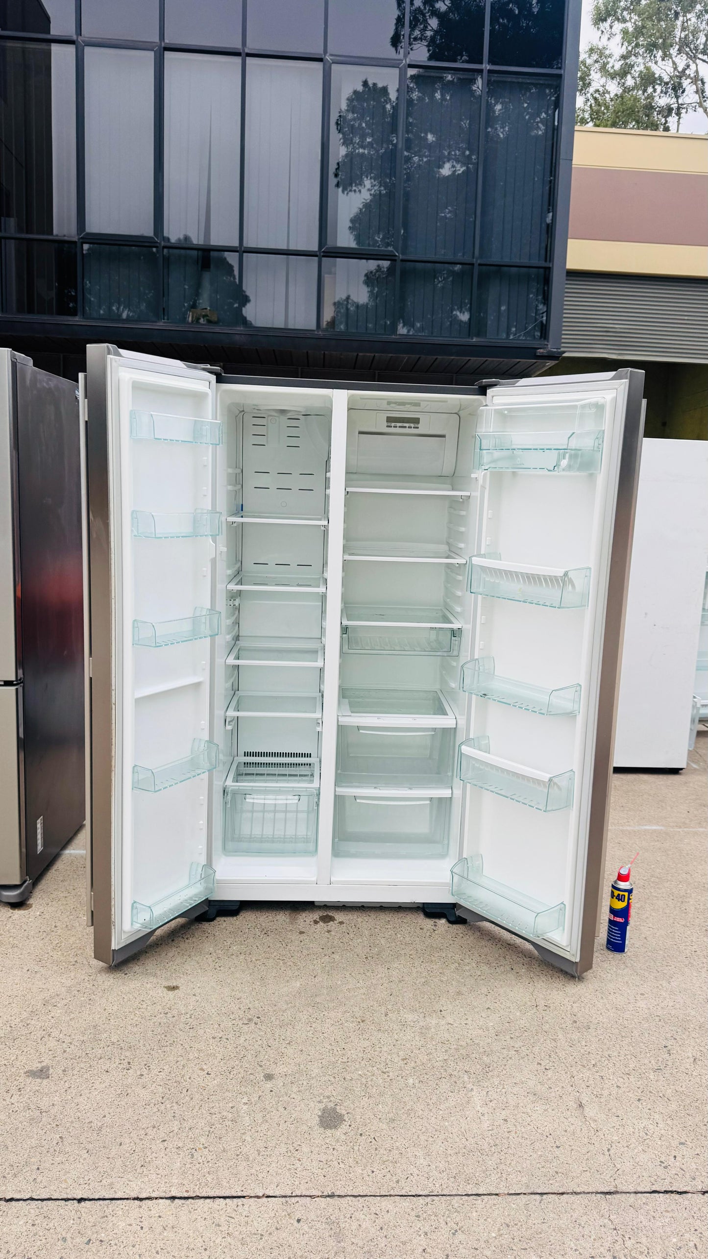 WESTINGHOUSE SIDE BY SIDE 606 LITRES FRIDGE FREEZER