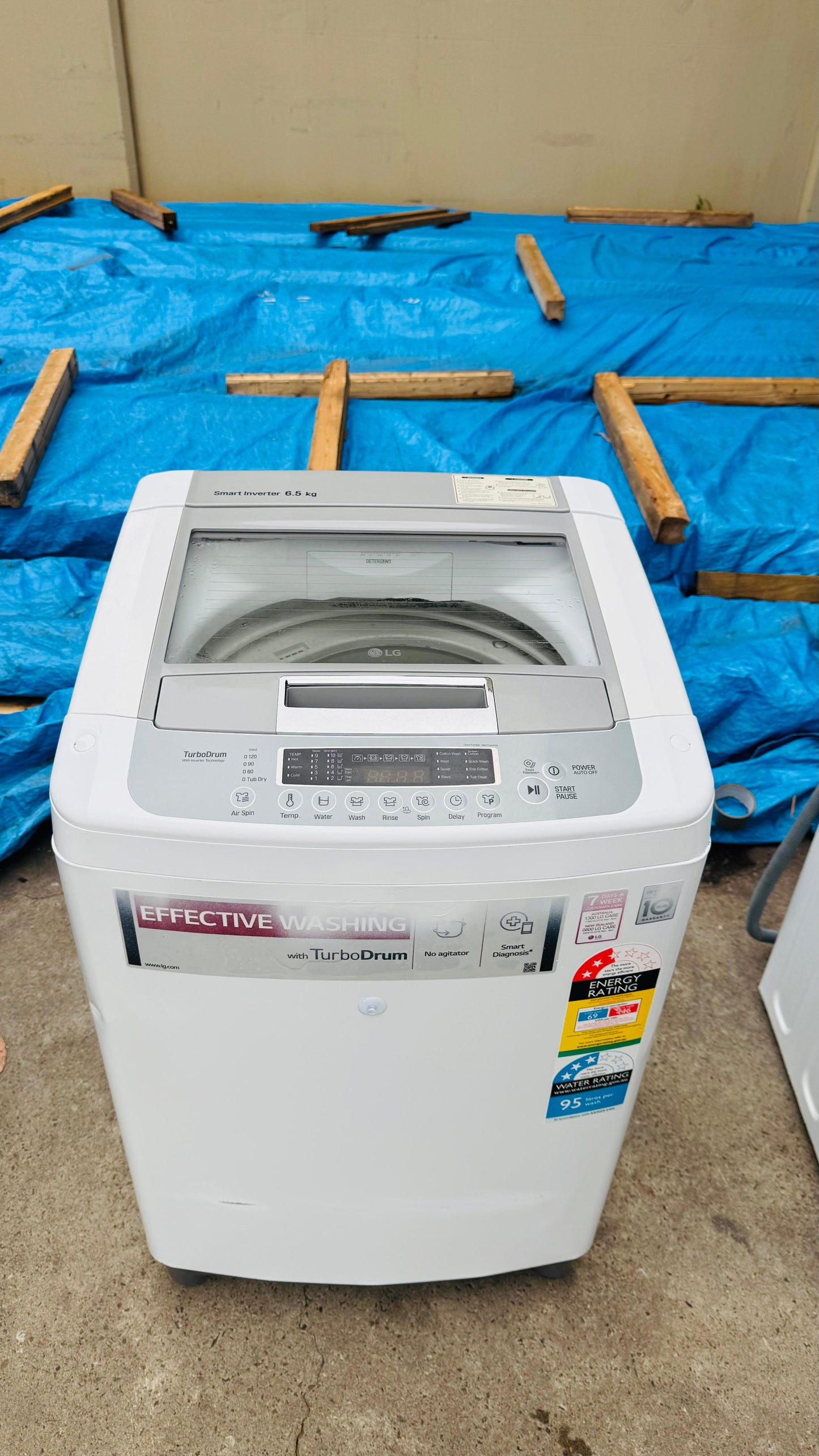 LG 6.5KGS TOP LOADER WASHING MACHINE