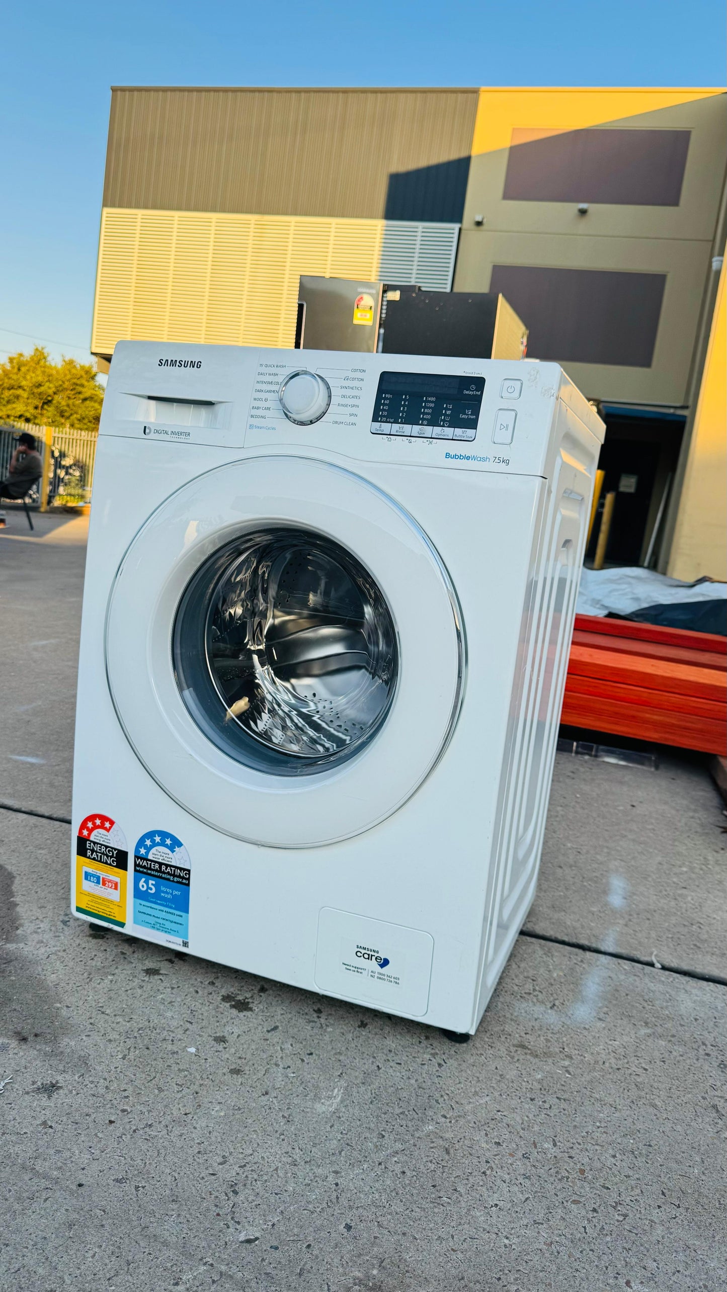 SAMSUNG 7.5KGS FRONT LOADER WASHING MACHINE
