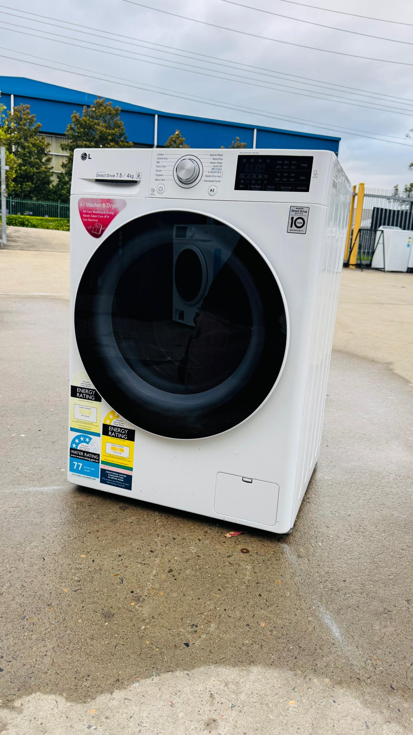 LG 7.5KGS FRONT LOADER WASHING MACHINE