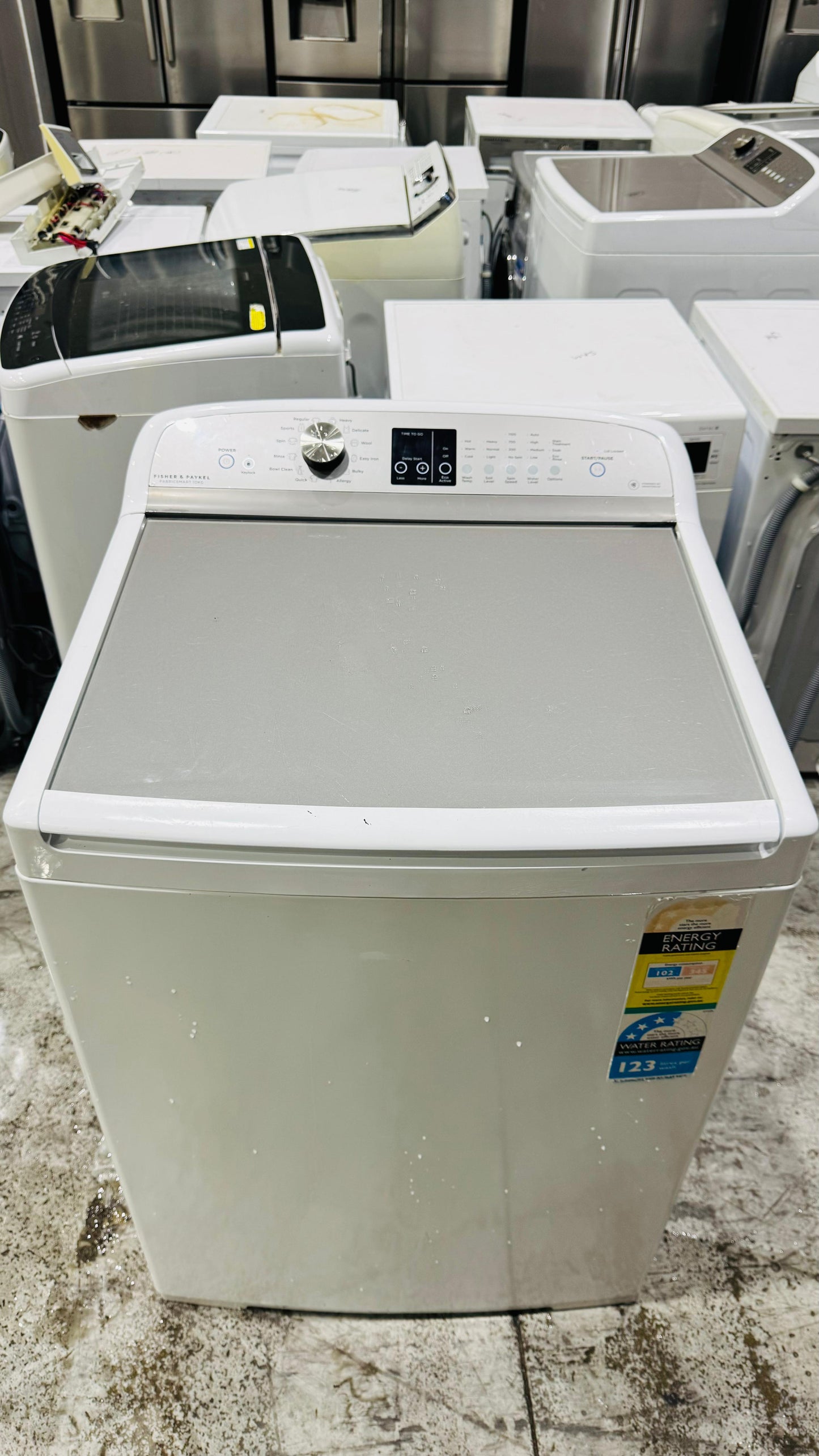 FISHER AND PAYKEL 10KGS TOP LOADER WASHING MACHINE