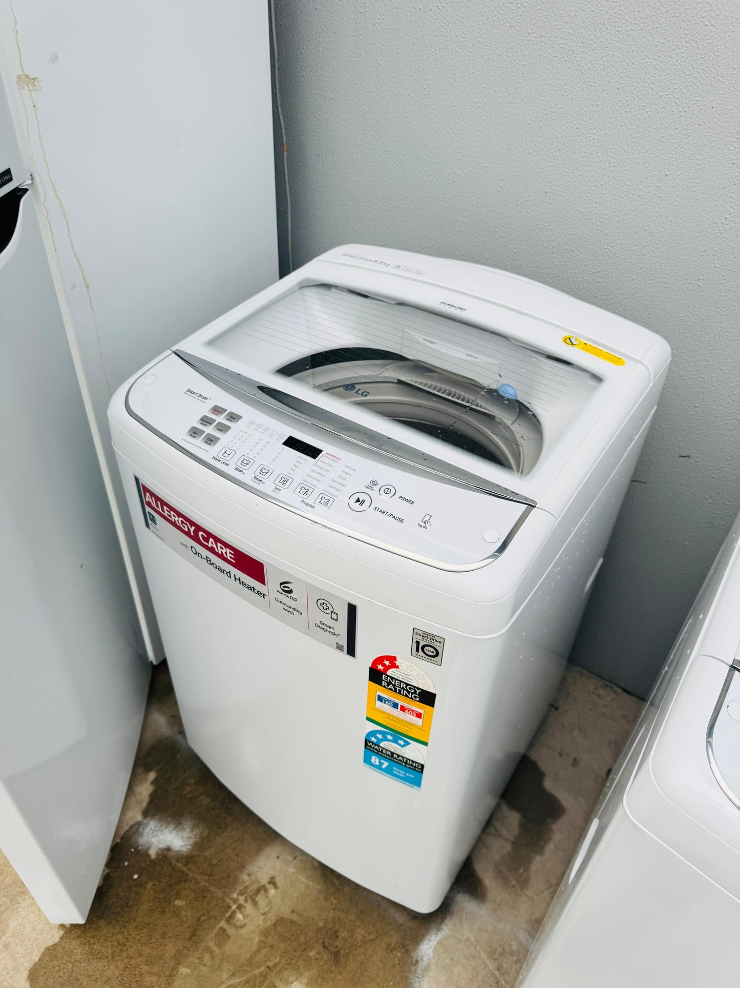 LG 8.5 KGS TOP LOADER WASHING MACHINE