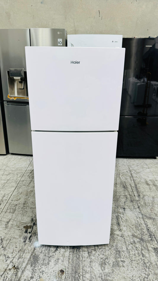 HAIER 222 LITRES FRIDGE FREEZEE