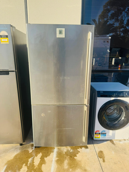 ELECTROLUX 510 LITRES FRIDGE FREEZER