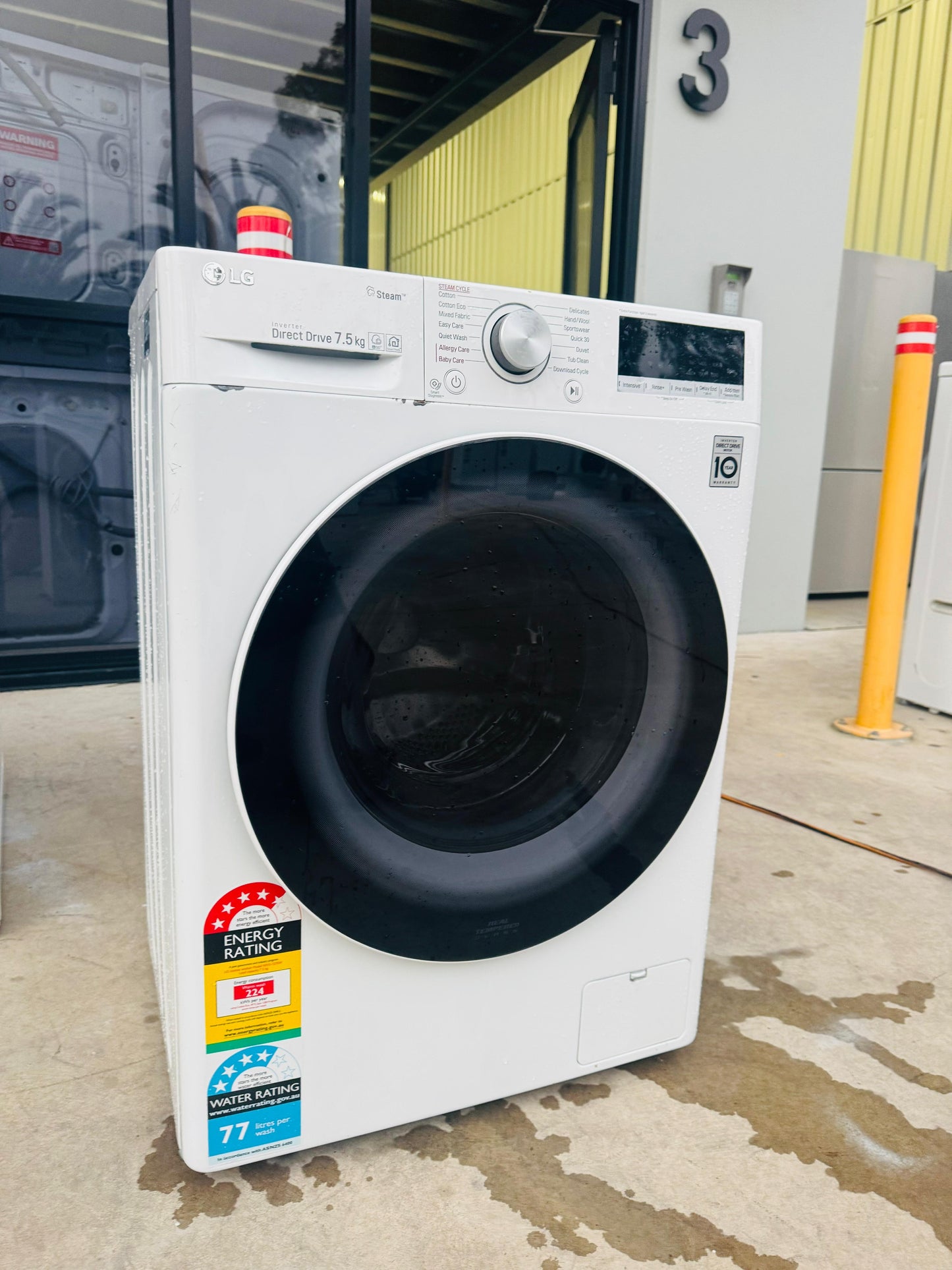 LG 7.5 KGS FRONT LOADER WASHING MACHINE